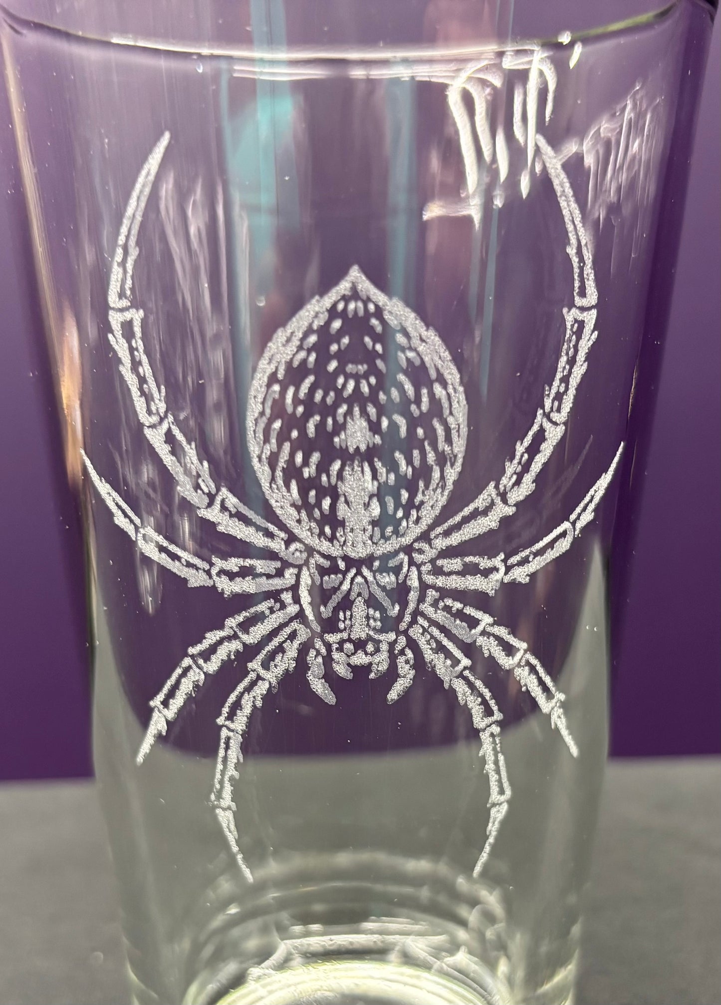 Spider - Pint Glass