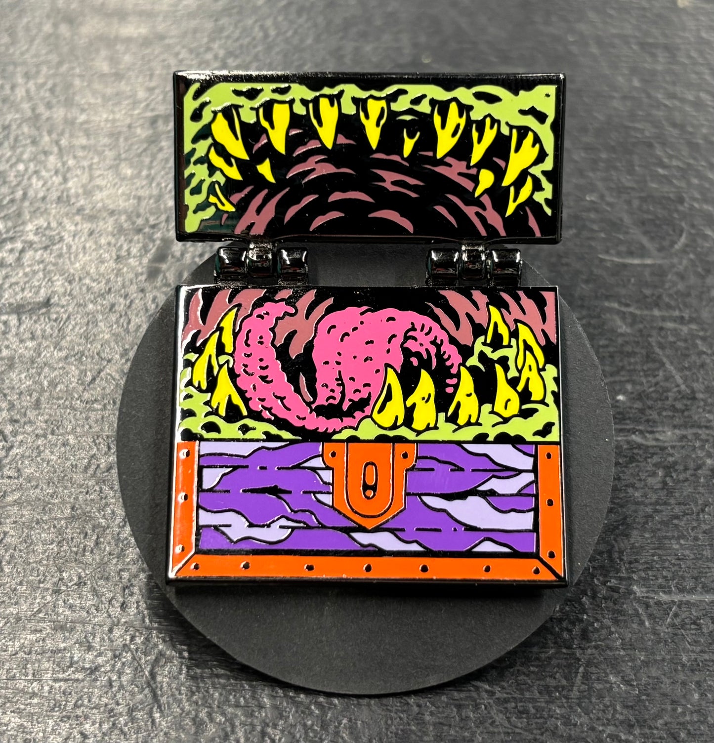 Mimic - Pin