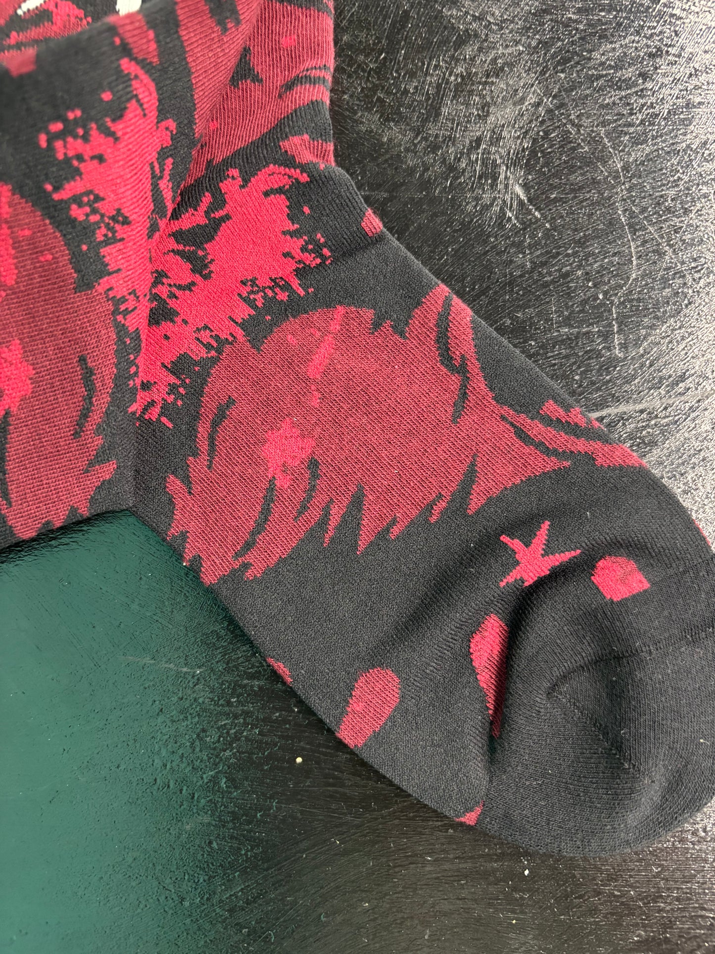Anarchy Badger - crew socks