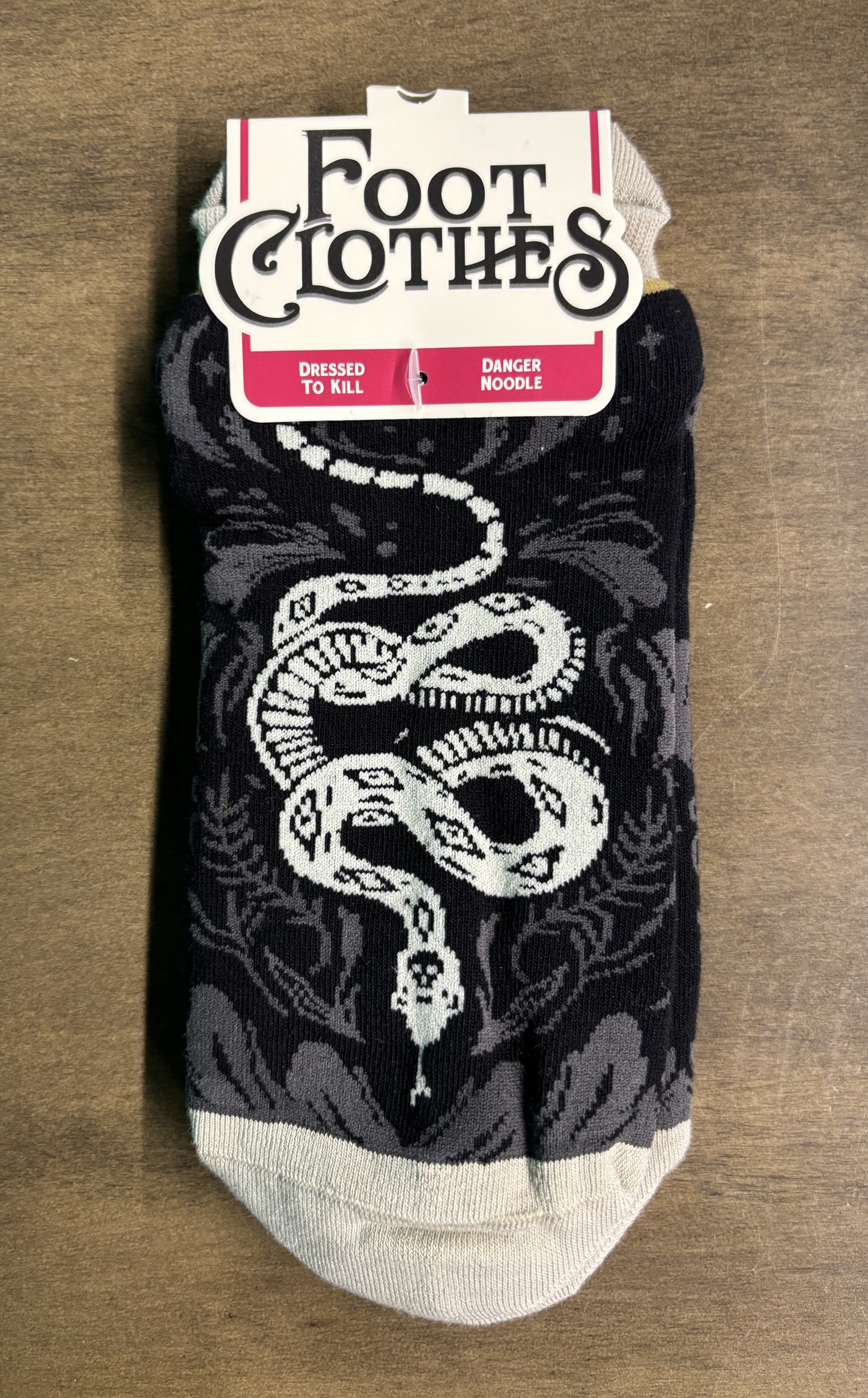 Danger Noodle - ankle socks