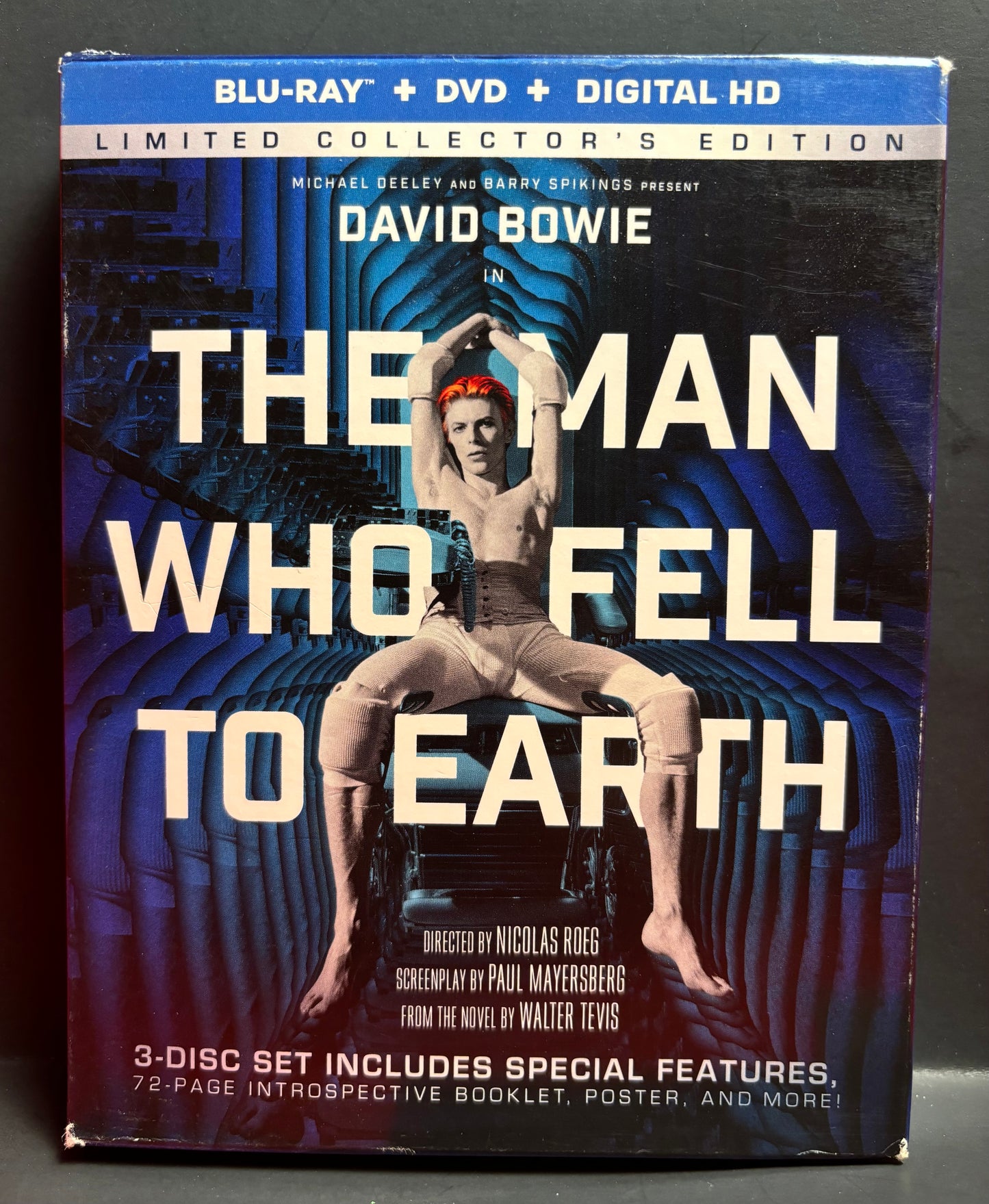 The Man Who Fell to Earth (1976) - Blu-Ray - Used