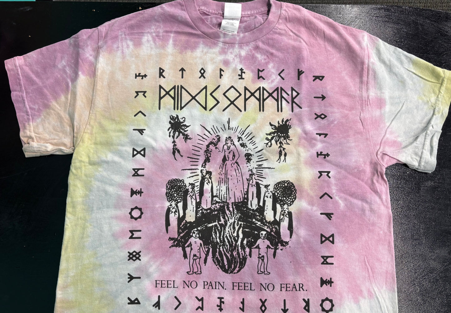 Midsommar Tie Dye - T Shirt
