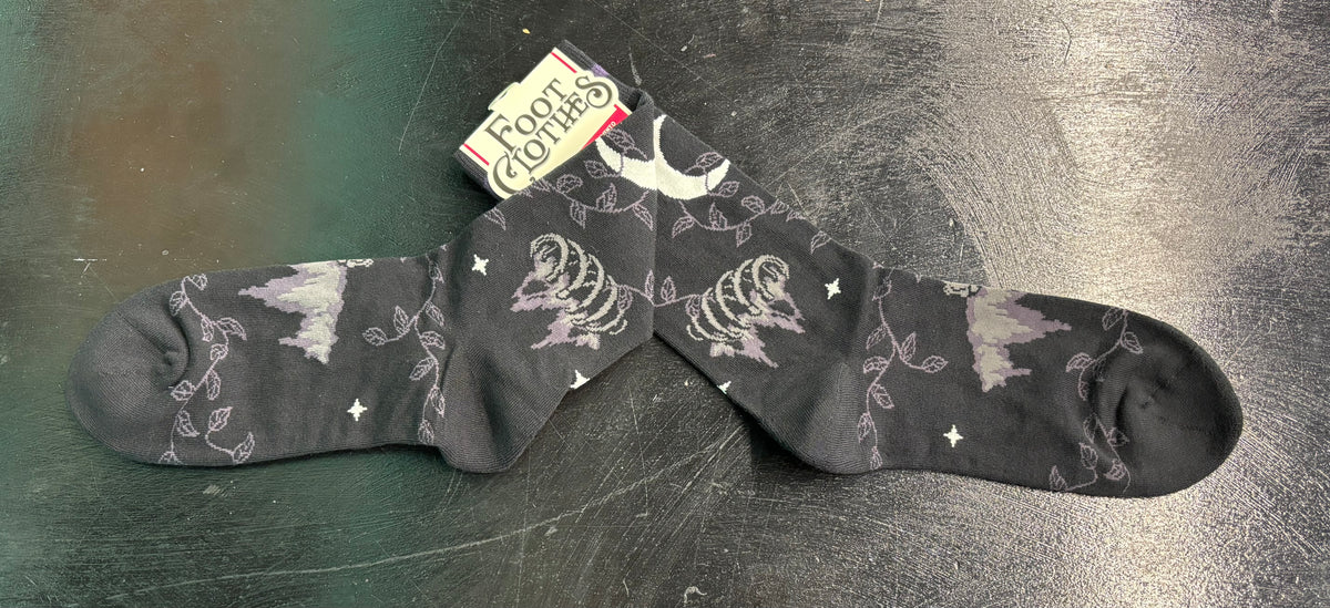 Meowmento Mori - Crew Socks