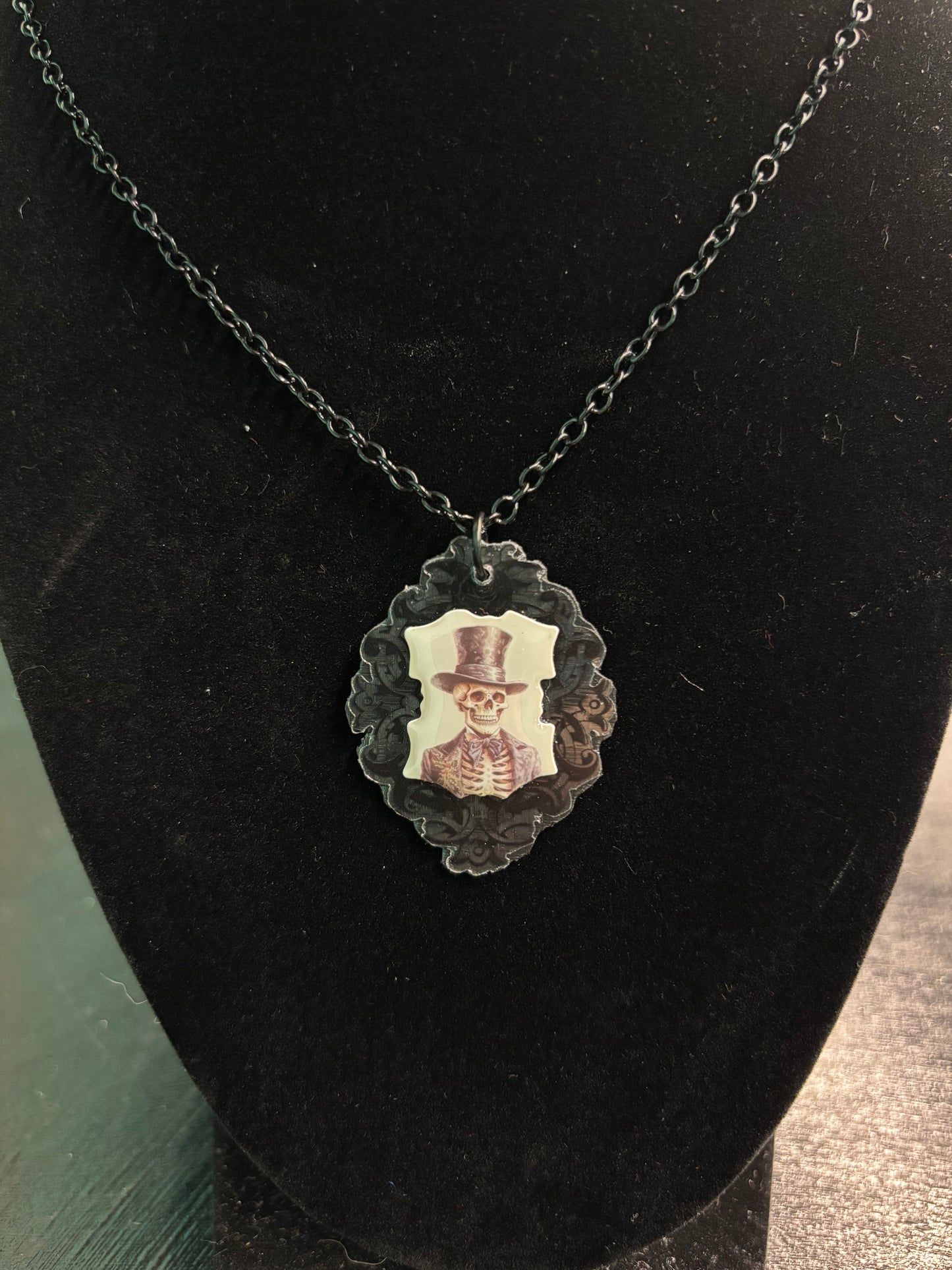 Old Fashioned Skeleton Portrait - Necklace