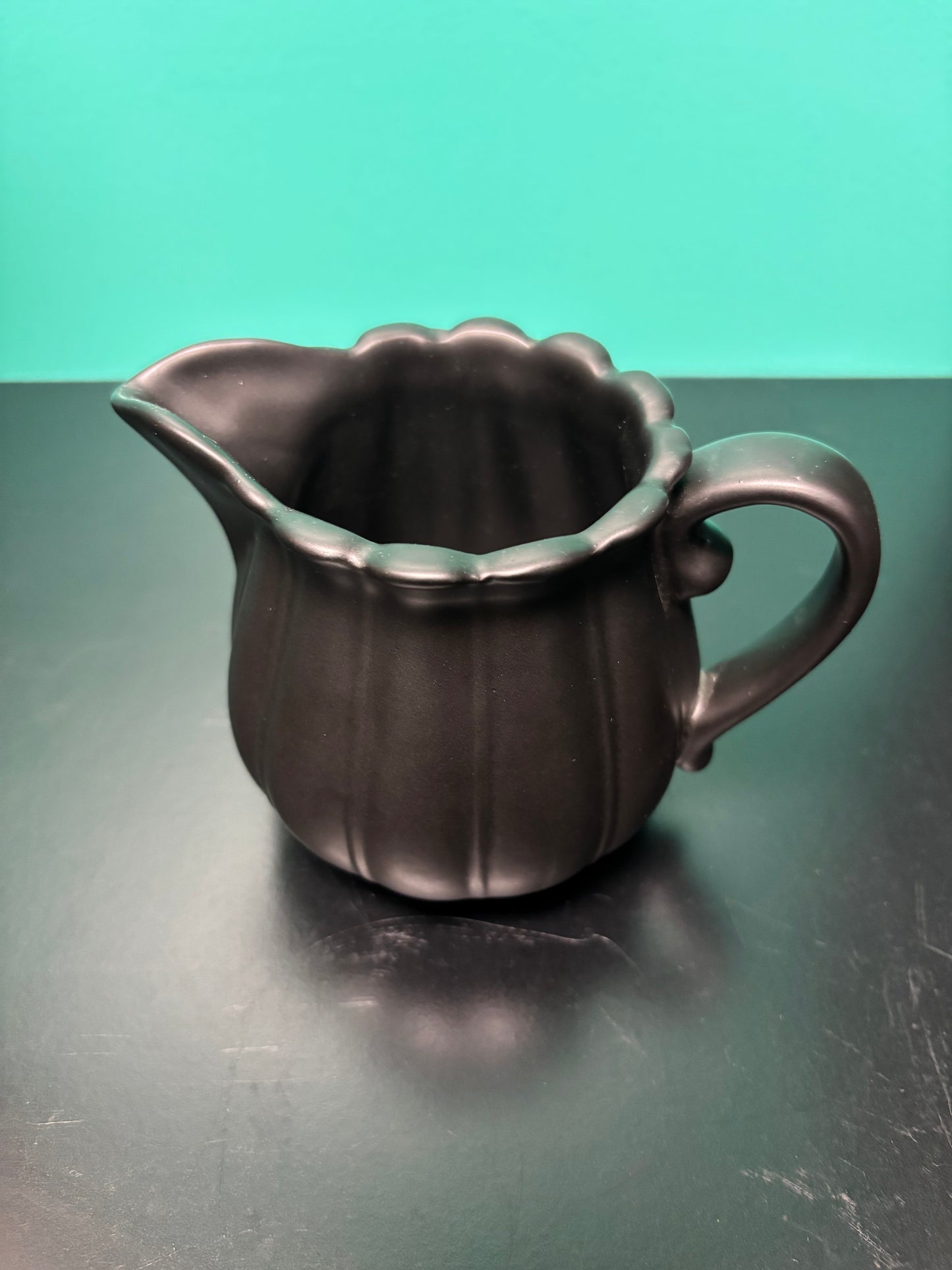 Black Scalloped - Sugar Bowl and Creamer