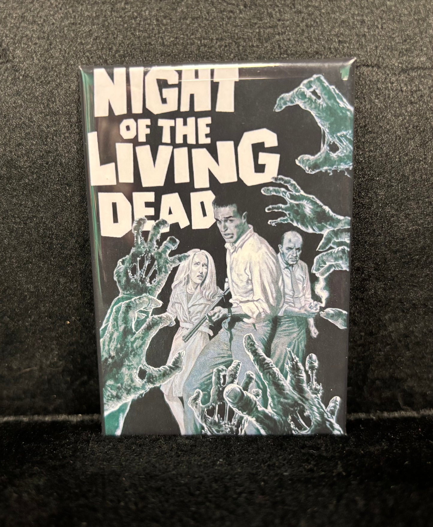 Night of the Living Dead, black and white - magnet