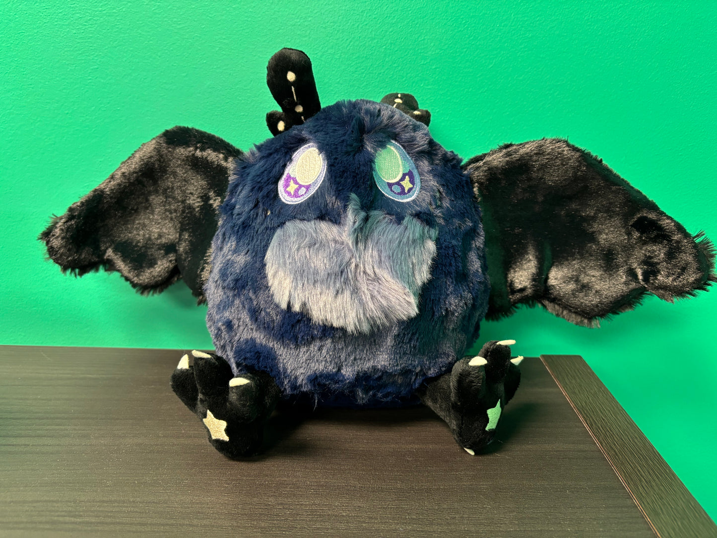 Mini Midnight Mothman - Squishable
