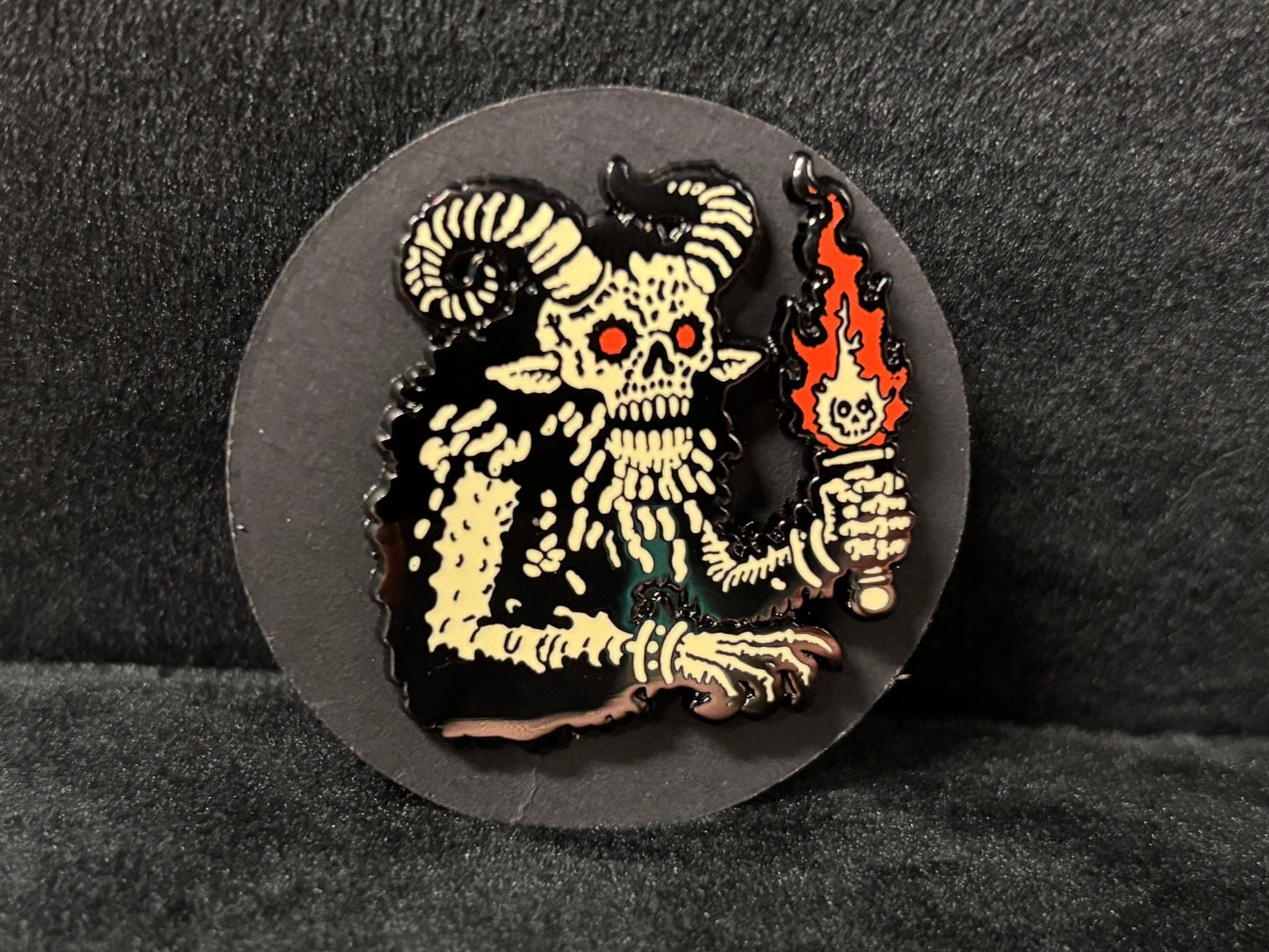 Night Demon - Pin