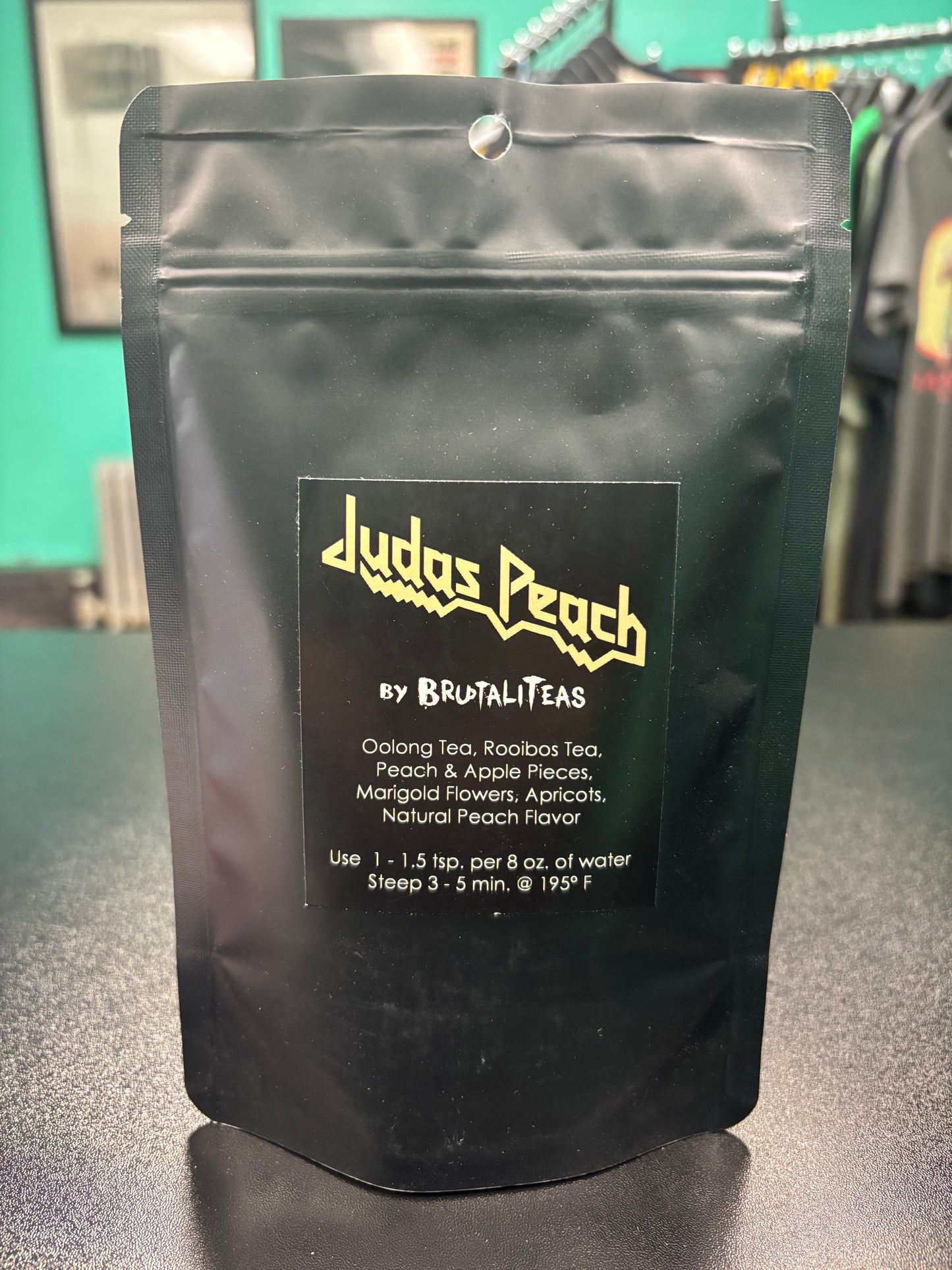 Judas Peach - Tea