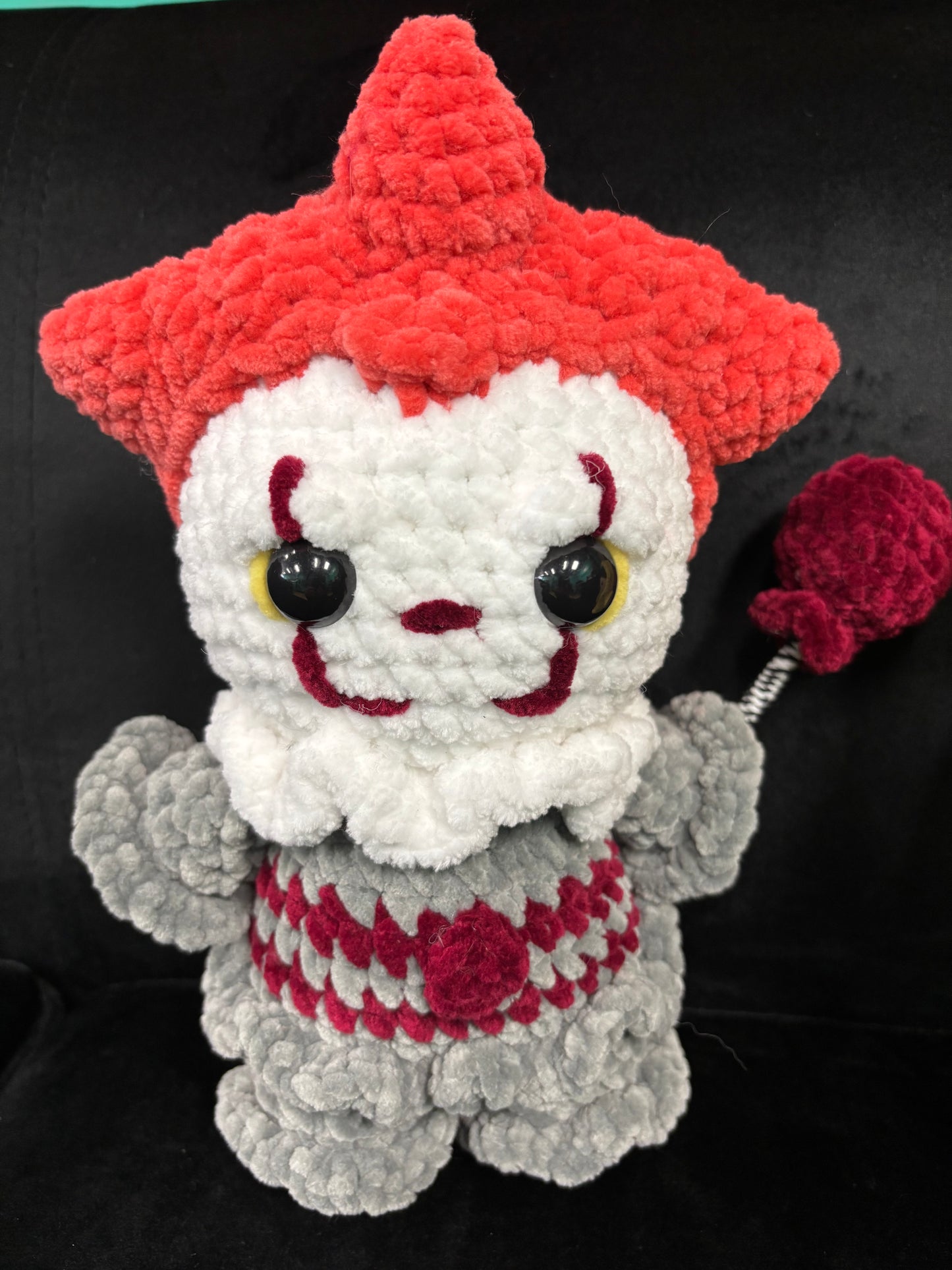 IT Pennywise - Crochet Creature