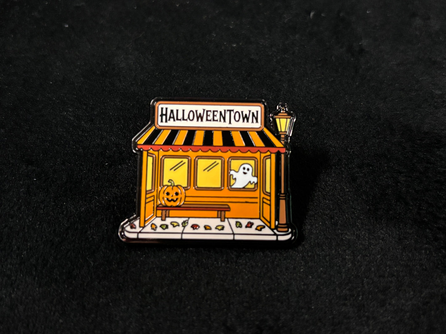 Halloweentown - Pin