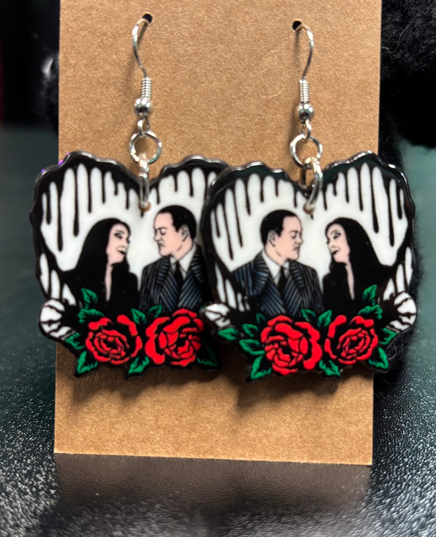 Gomez Morticia Addams Heart - Earrings