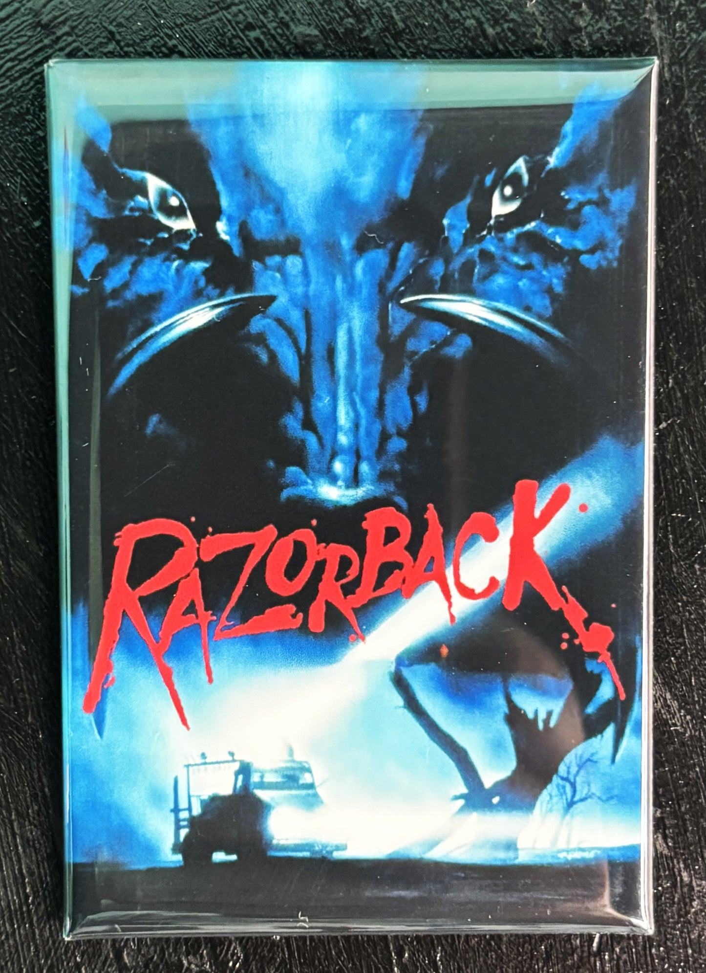 Razorback - magnet