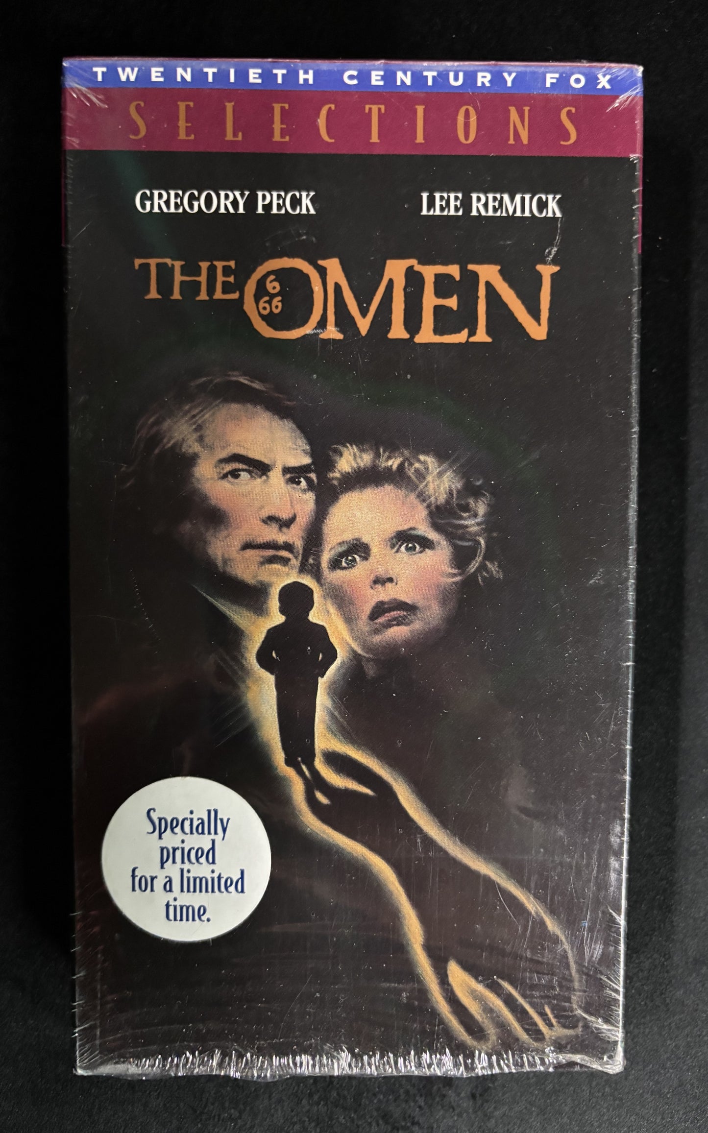 The Omen (1976) - VHS - used
