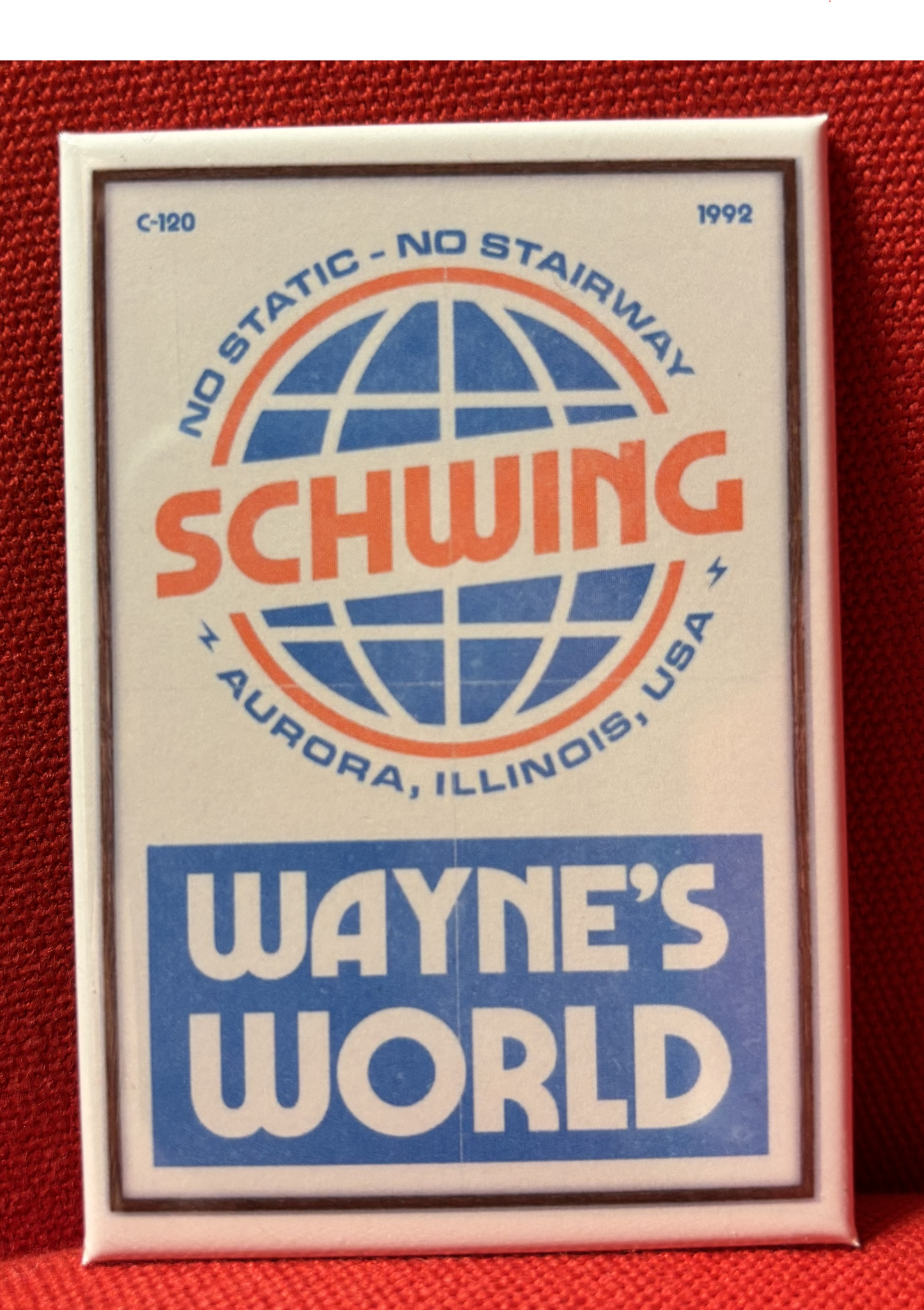 Wayne's World, Schwing logo - magnet