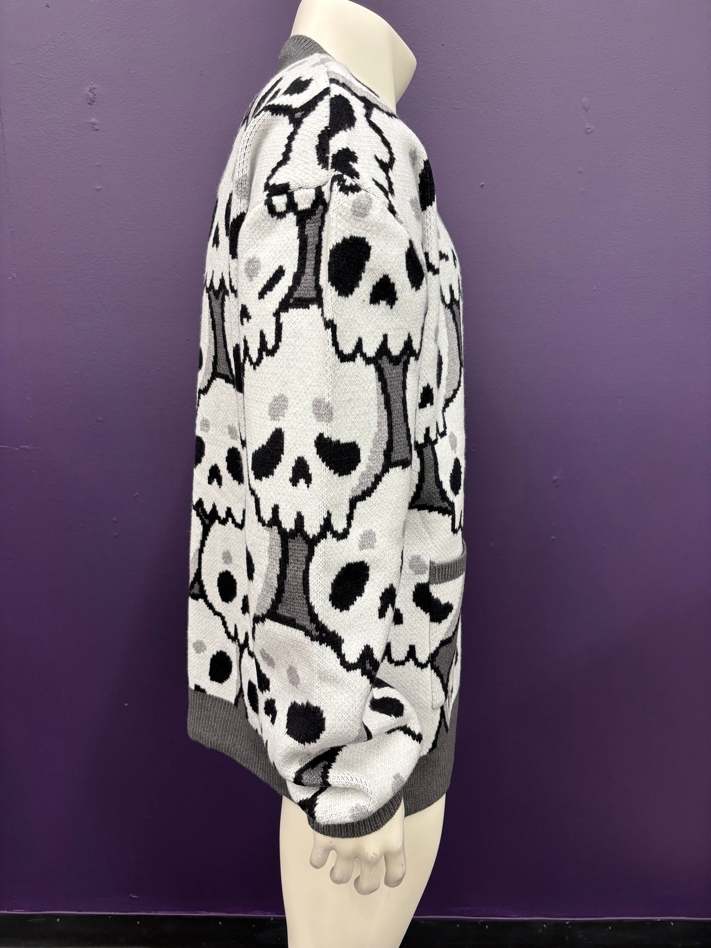 Catacombs - Cardigan Sweater