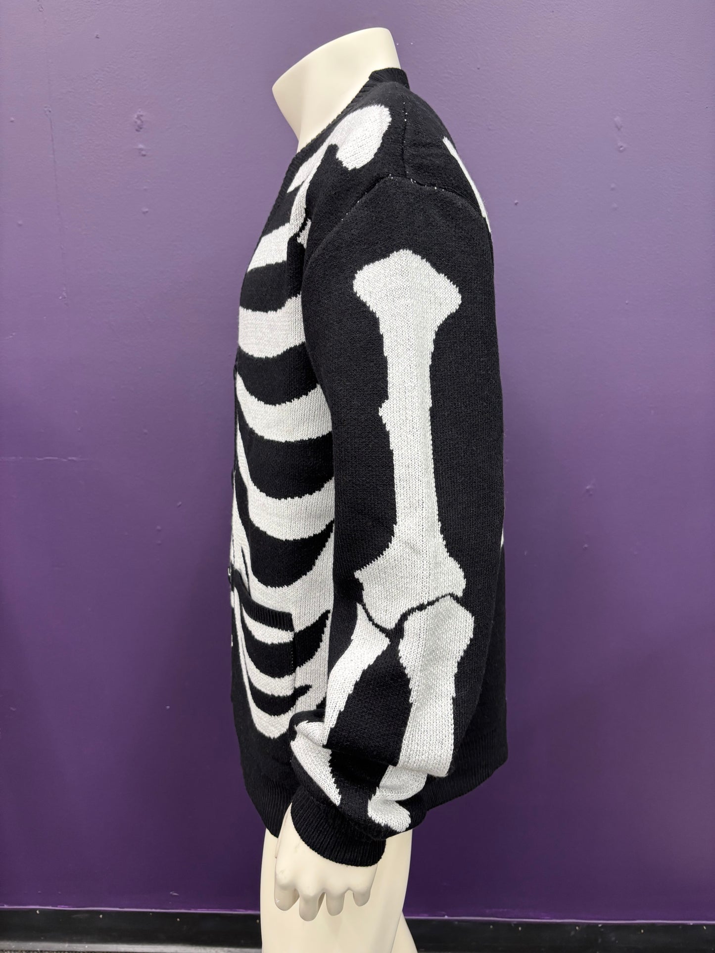 Spooky Scary Skeleton - Cardigan