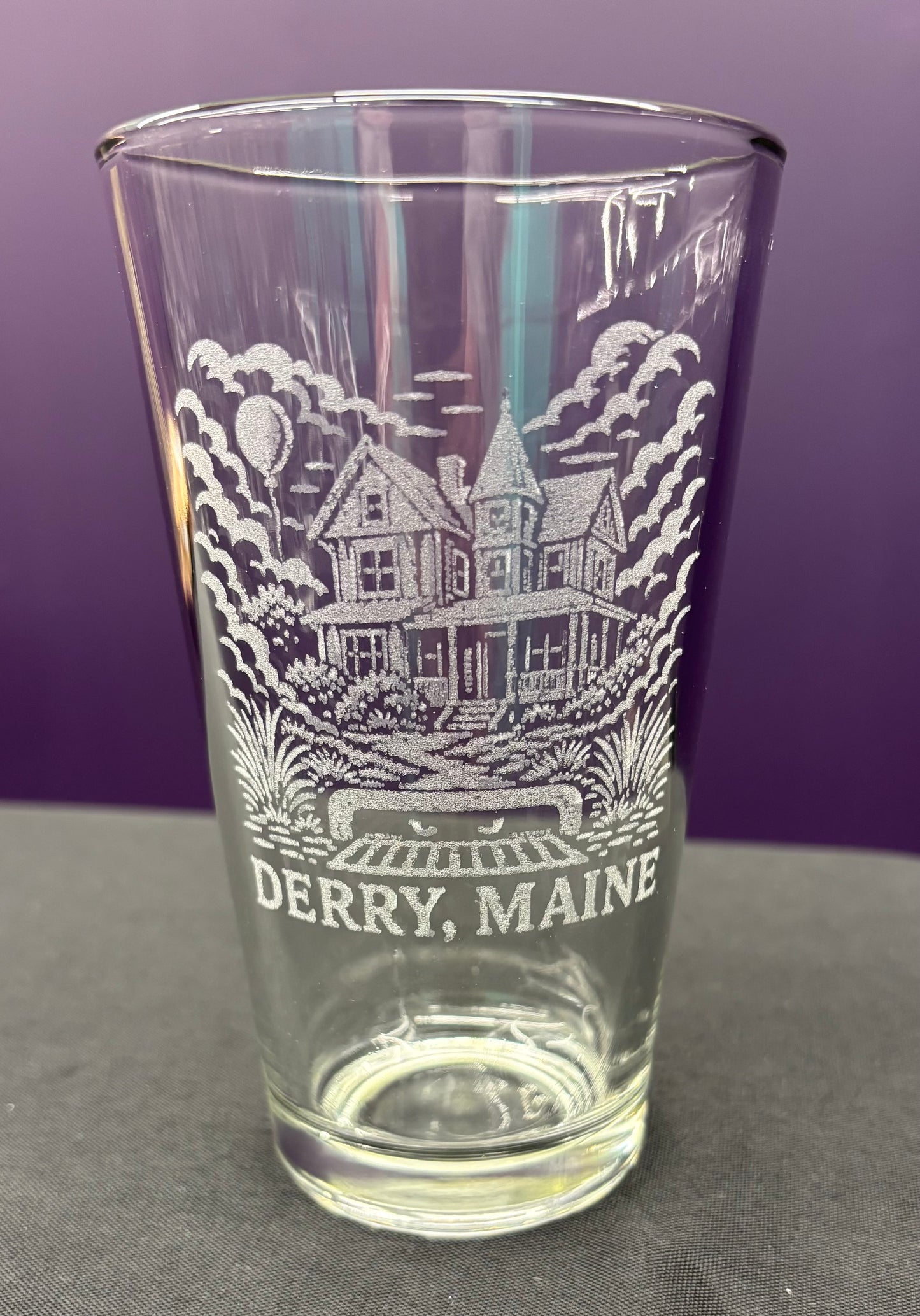 Derry Maine - Pint Glass