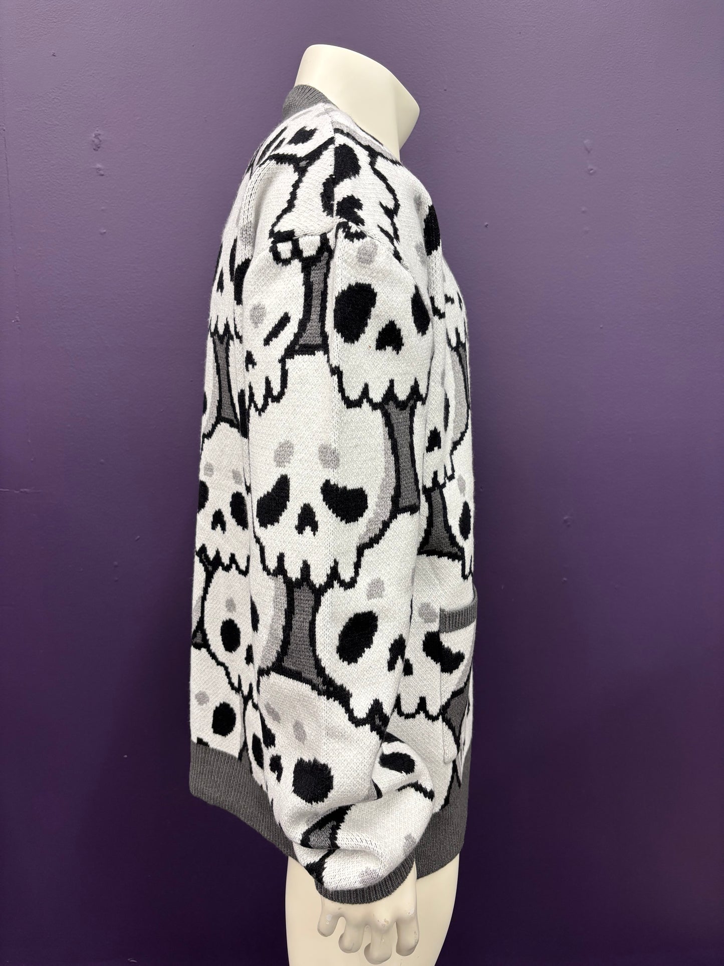 Catacombs - Cardigan Sweater