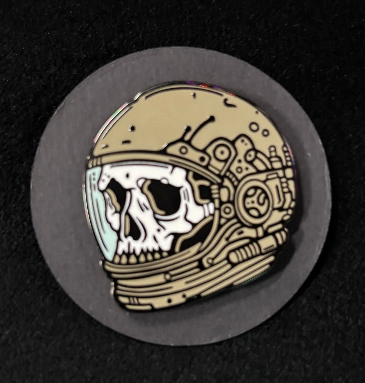 Astronaut Skull - pin