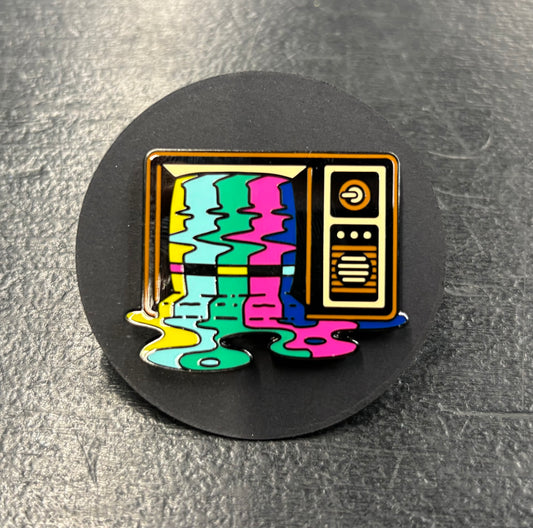 Melting TV - Pin