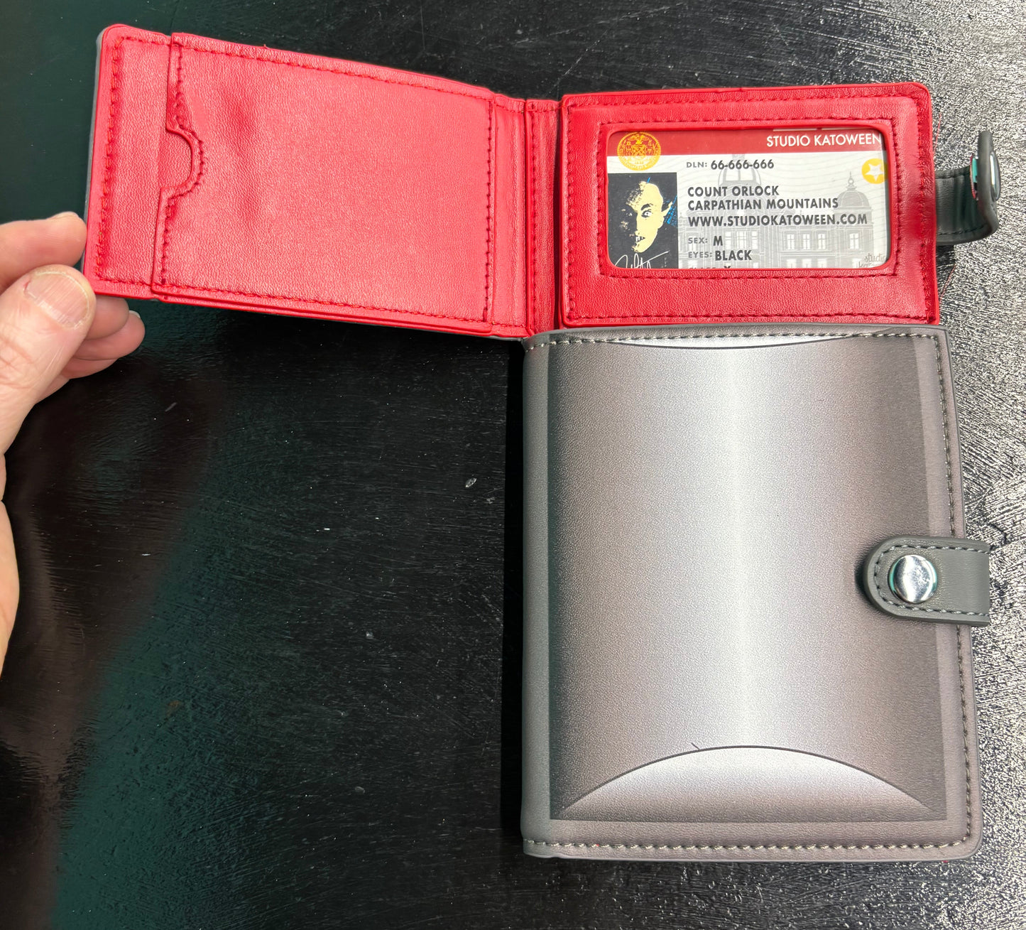 Cash key - Coffin Wallet