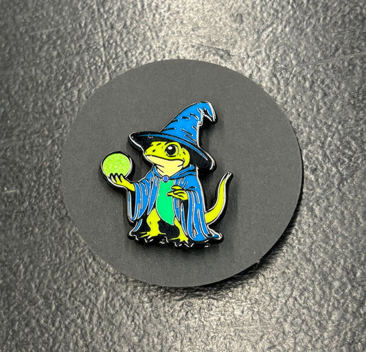 Orb Lizard Wizard - Pin