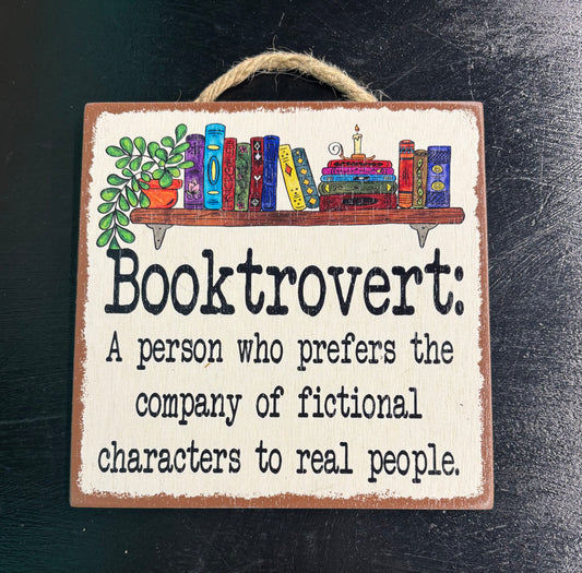 Booktrovert - Wood Sign