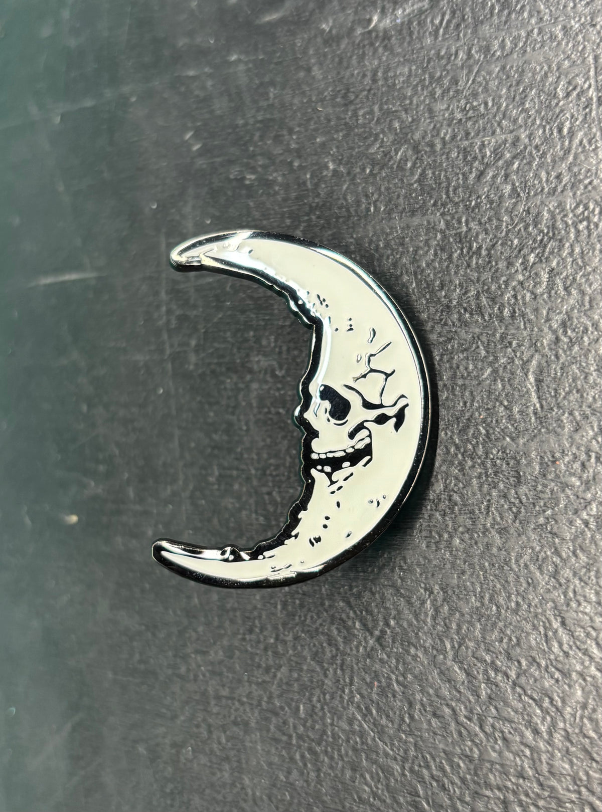 Large Glow Crescent Moon - Pin