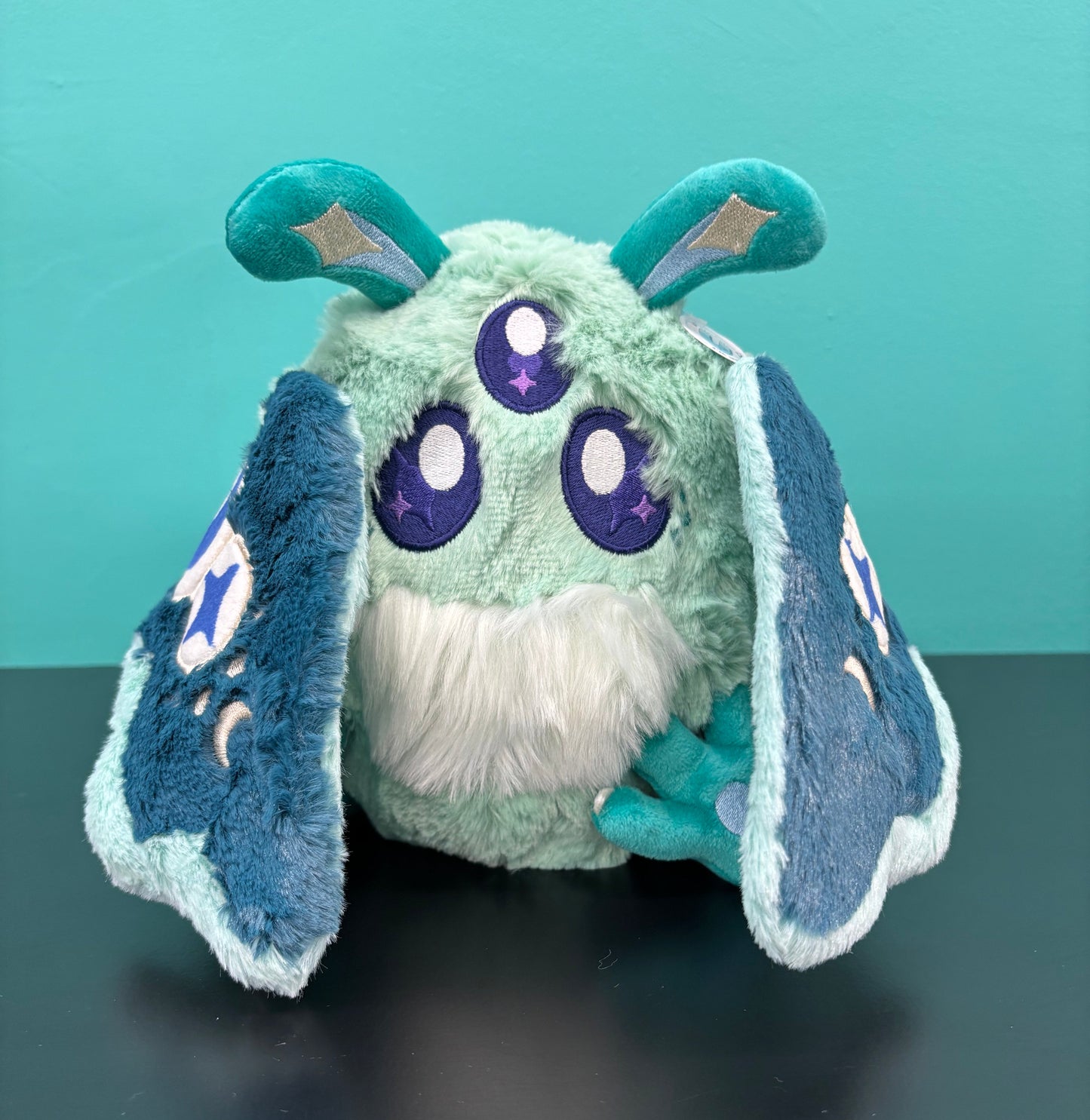 Mini Alien Baby Mothman - Squishable