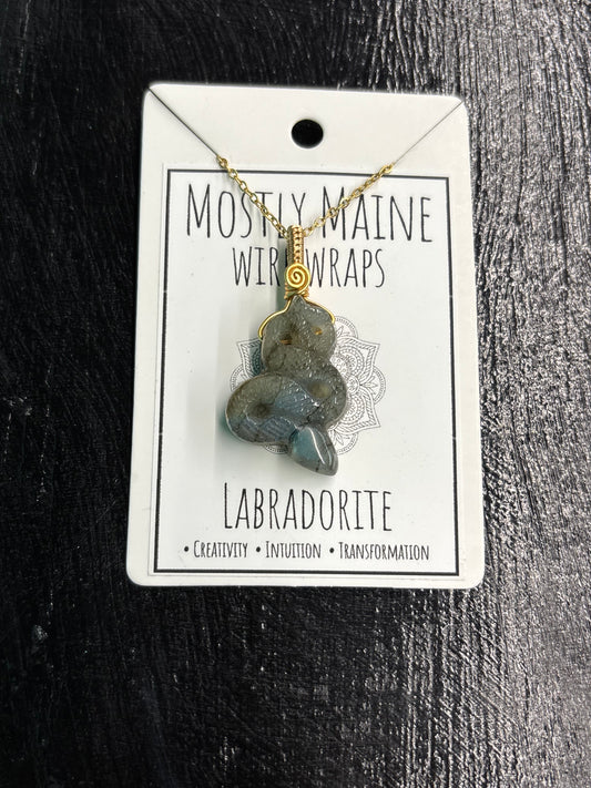 Labradorite Snake Carving Wire Wrapped Necklace - Gold