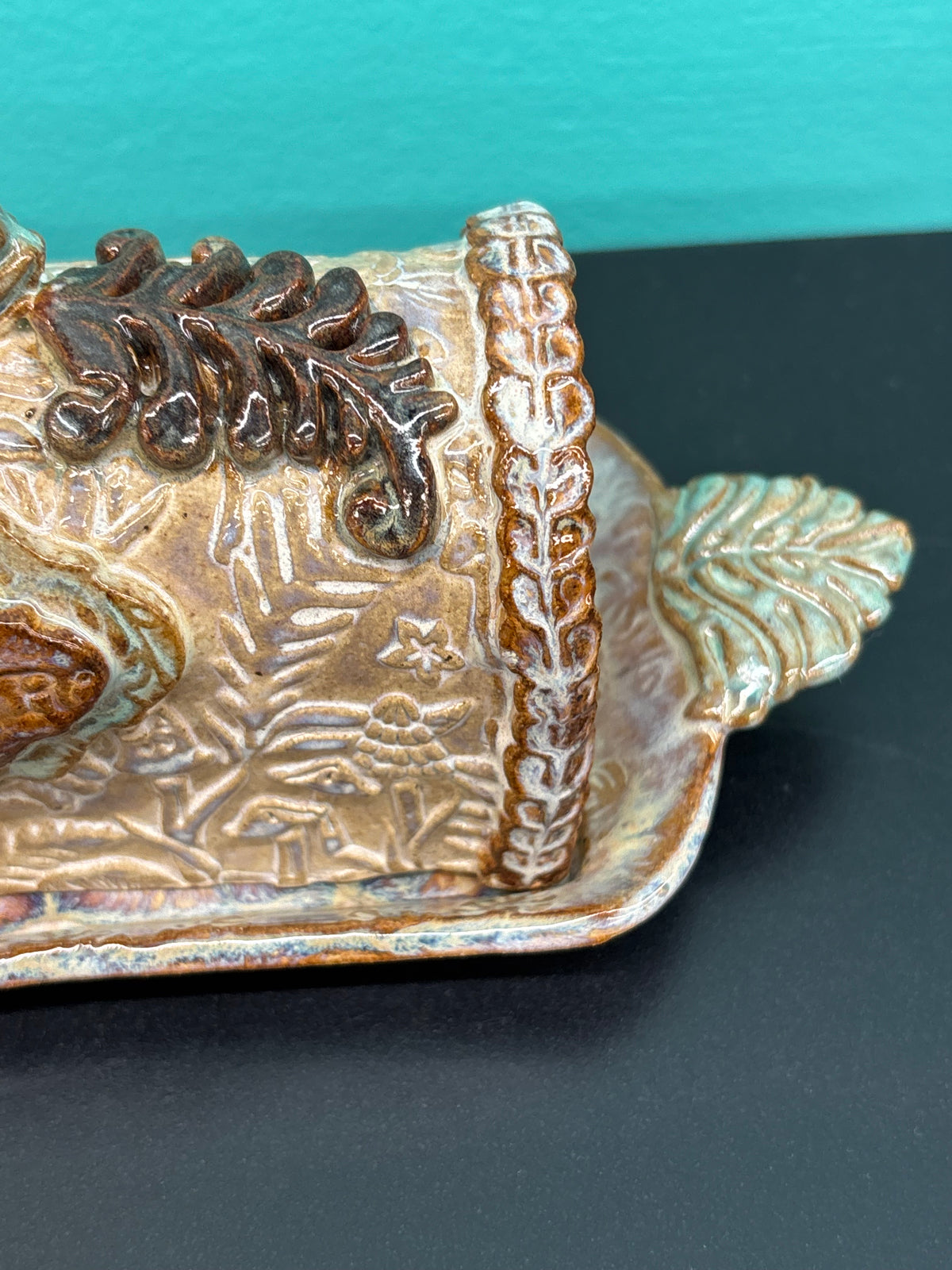 Ceramic Palm - Butter Dish