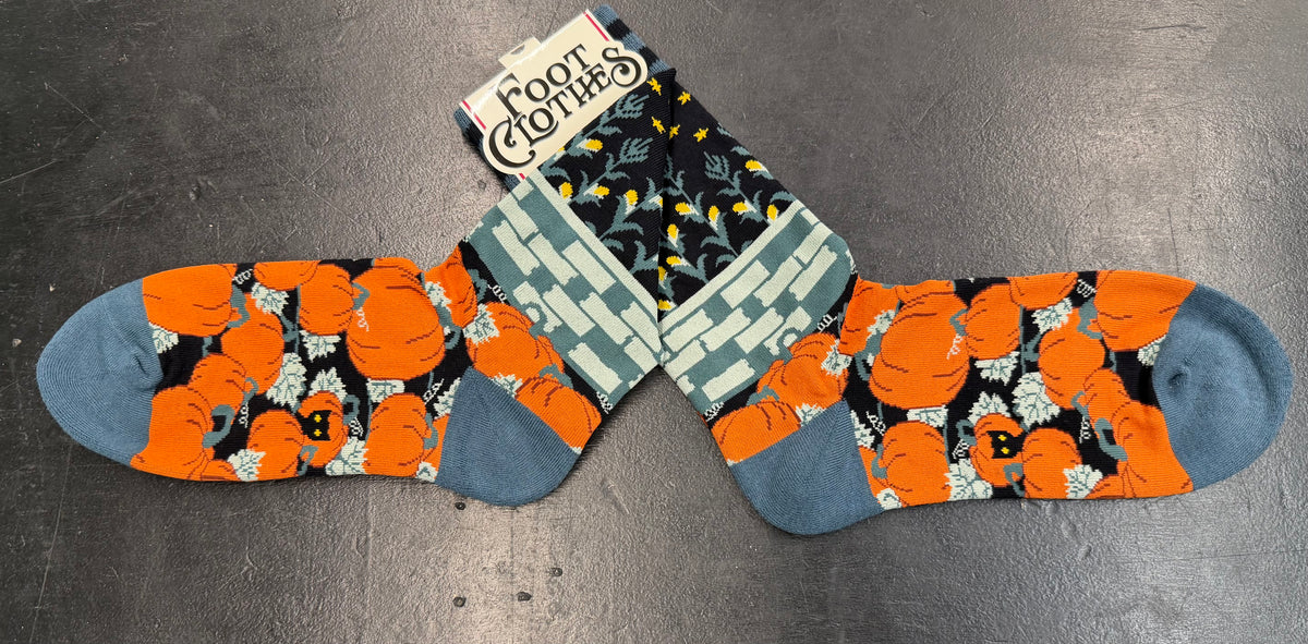 Ghoulish Gourd - Crew Socks