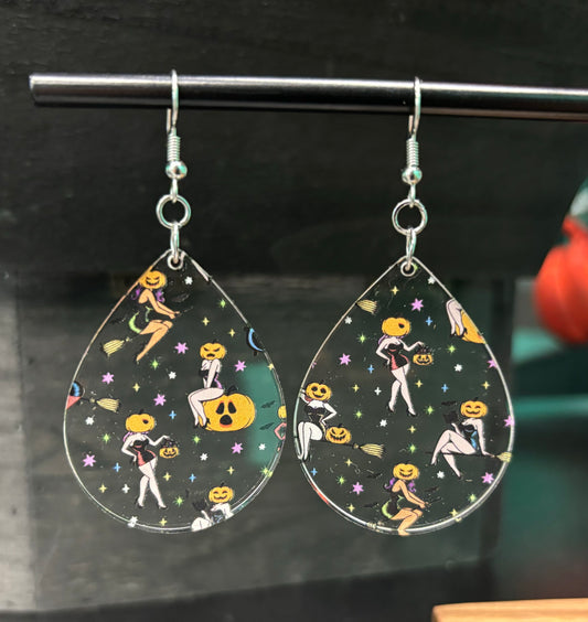 Spooky Ladies - Earrings