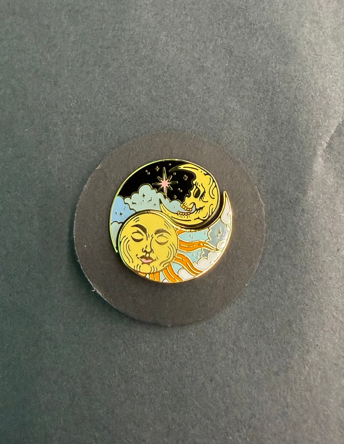 Sun and Moon Yin Tang- Pin