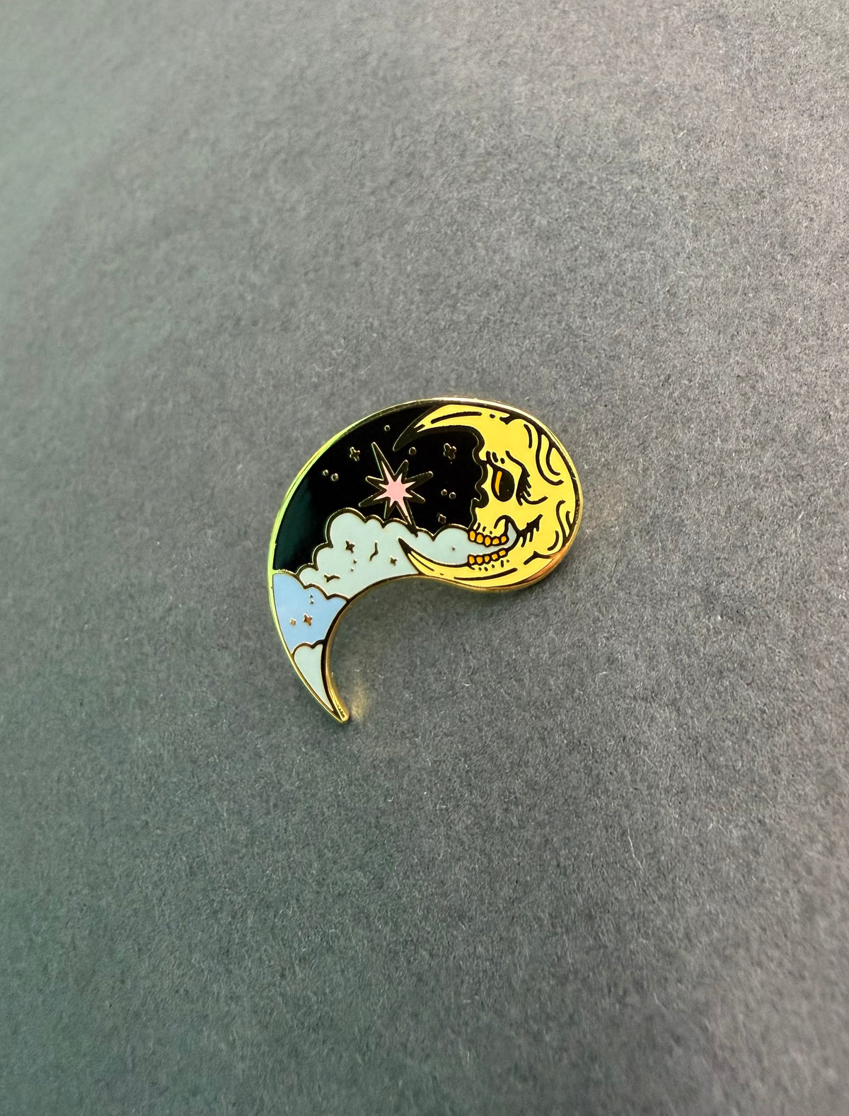 Sun and Moon Yin Tang- Pin