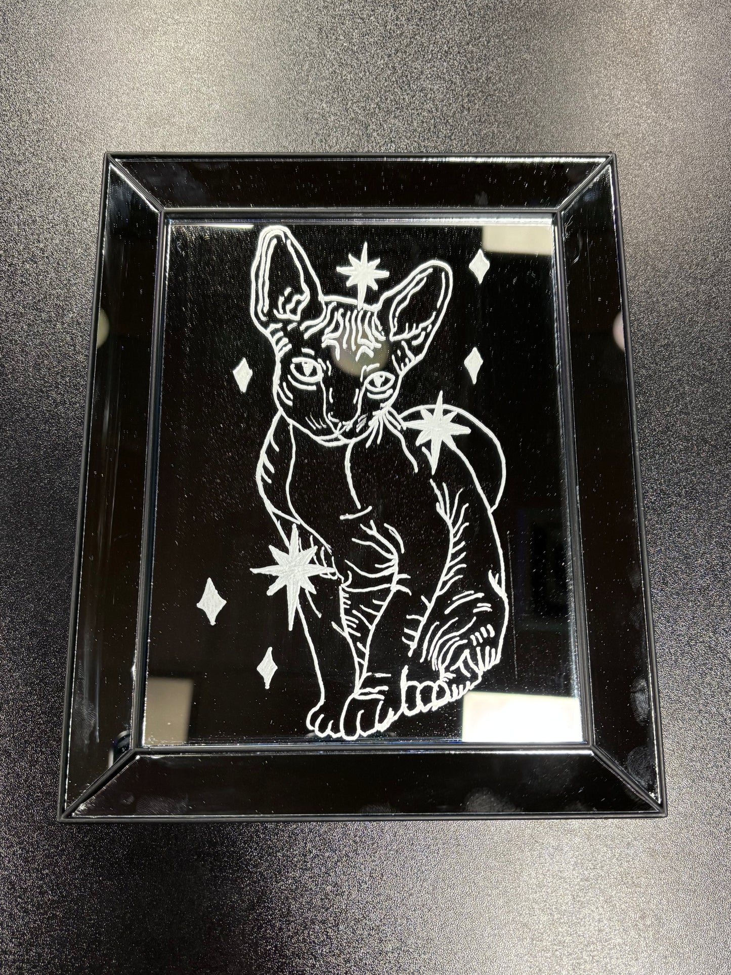 Full Sphinx Cat - Etched Mirror