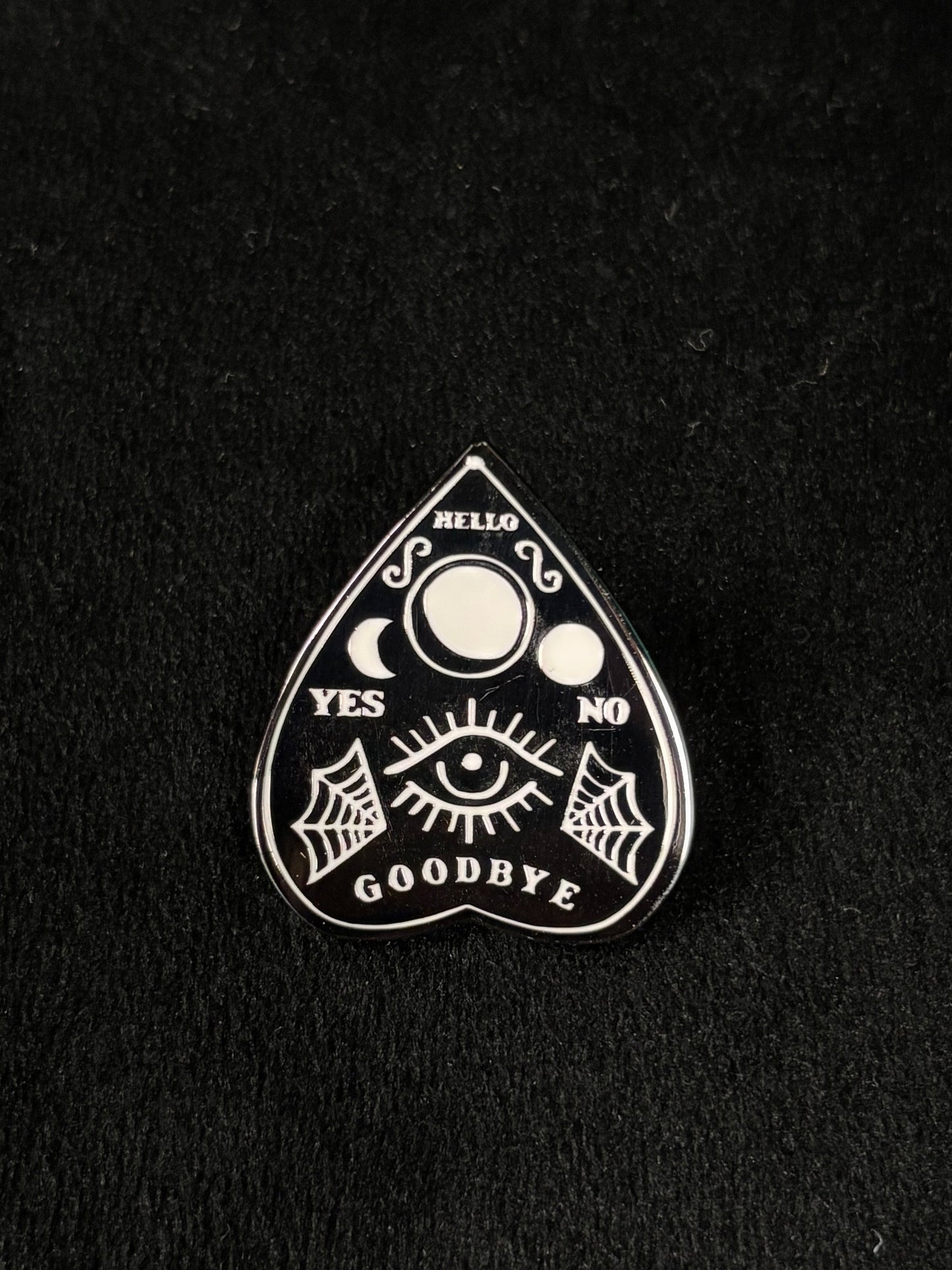 Planchette - Pin