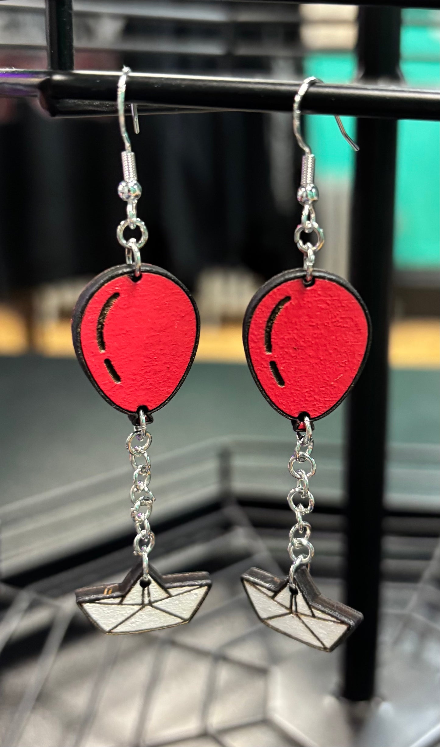 Red Balloon -earrings