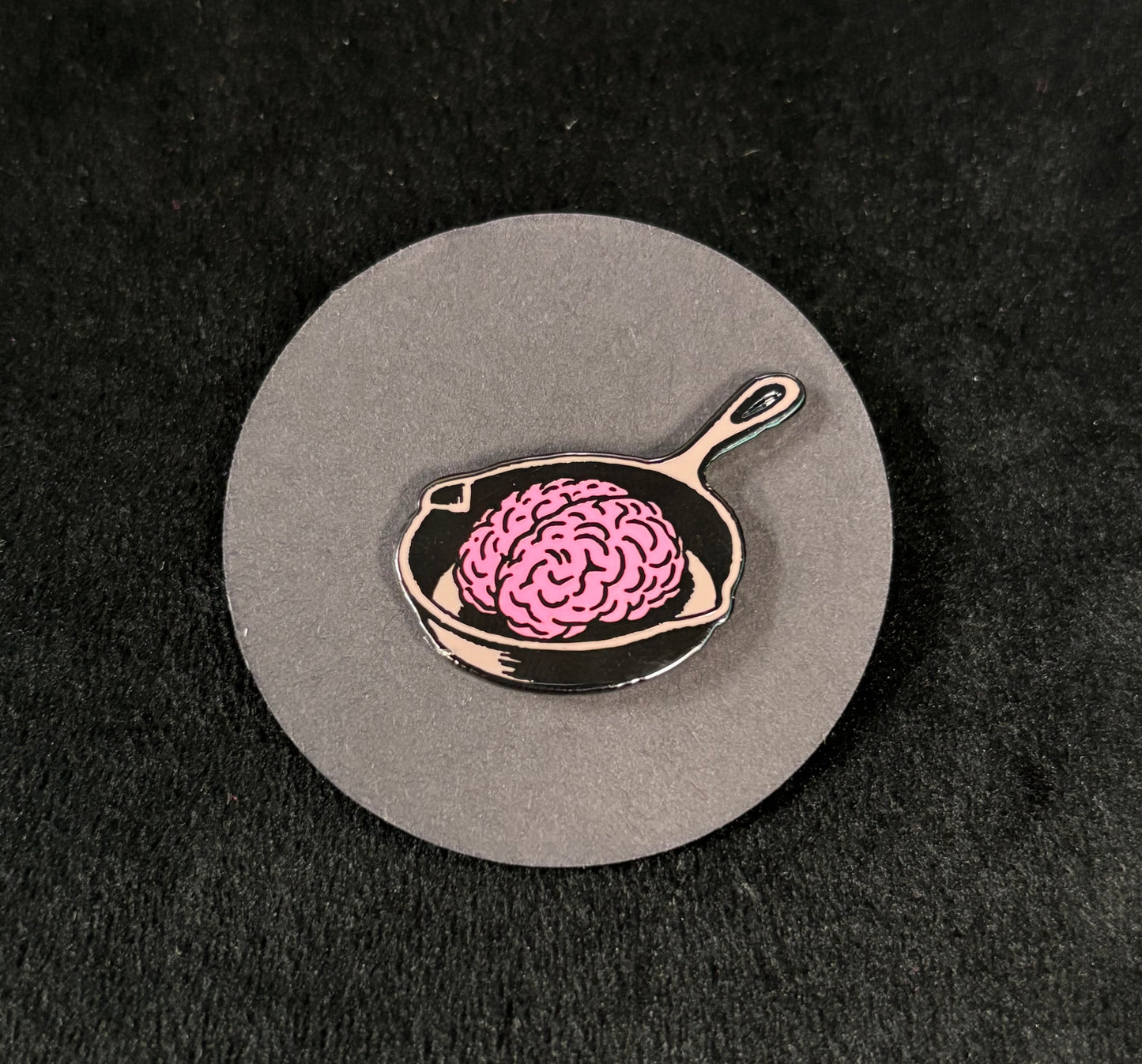 Brain in frying pan - Pin