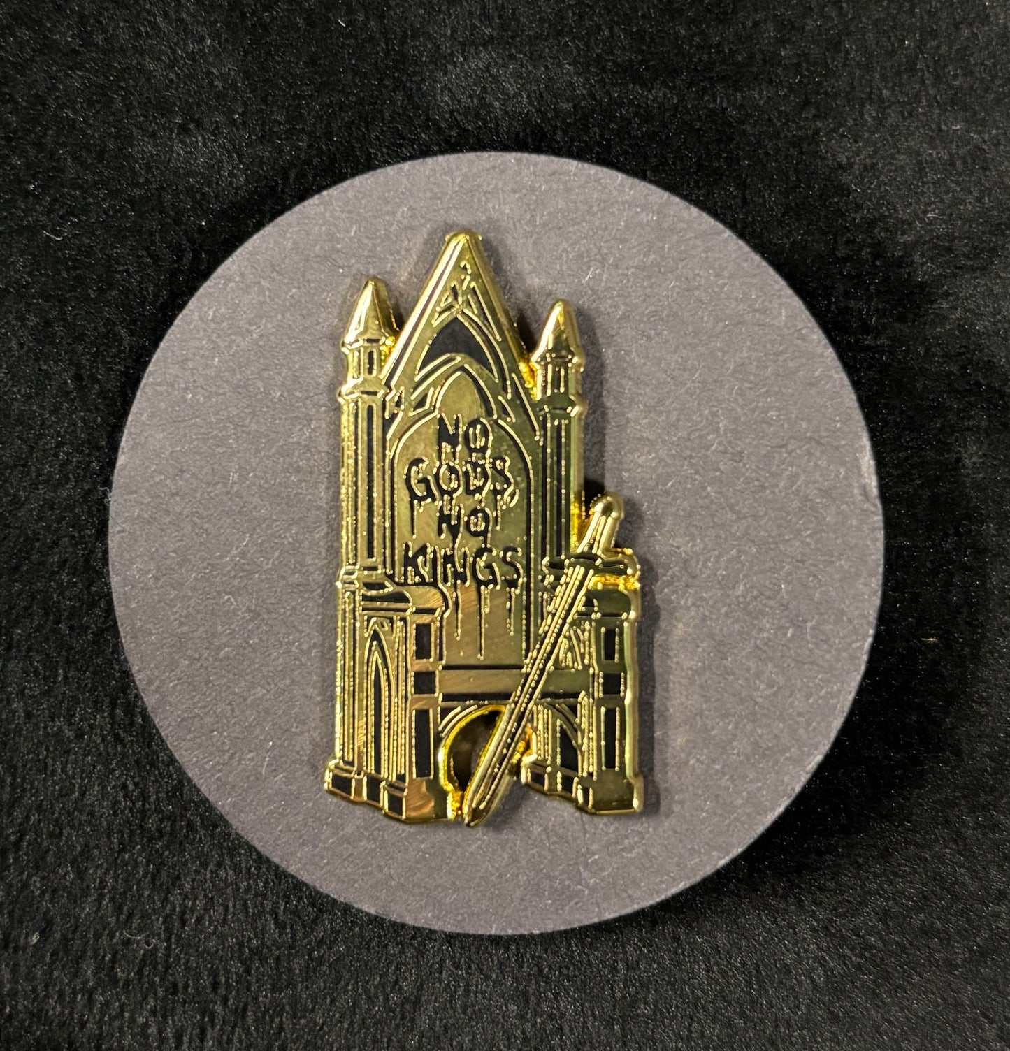 No Gods No Kings - pin