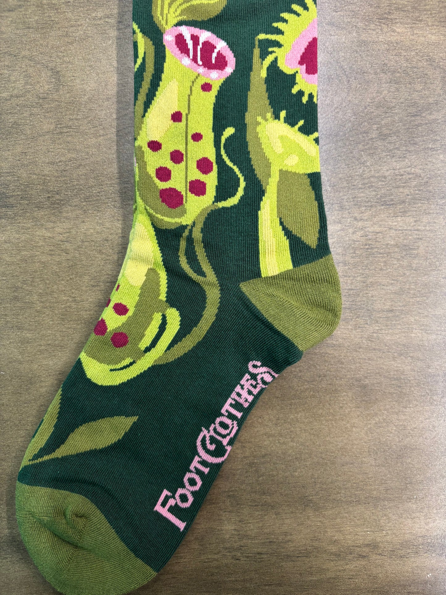 Pitcher Plant - crew socks