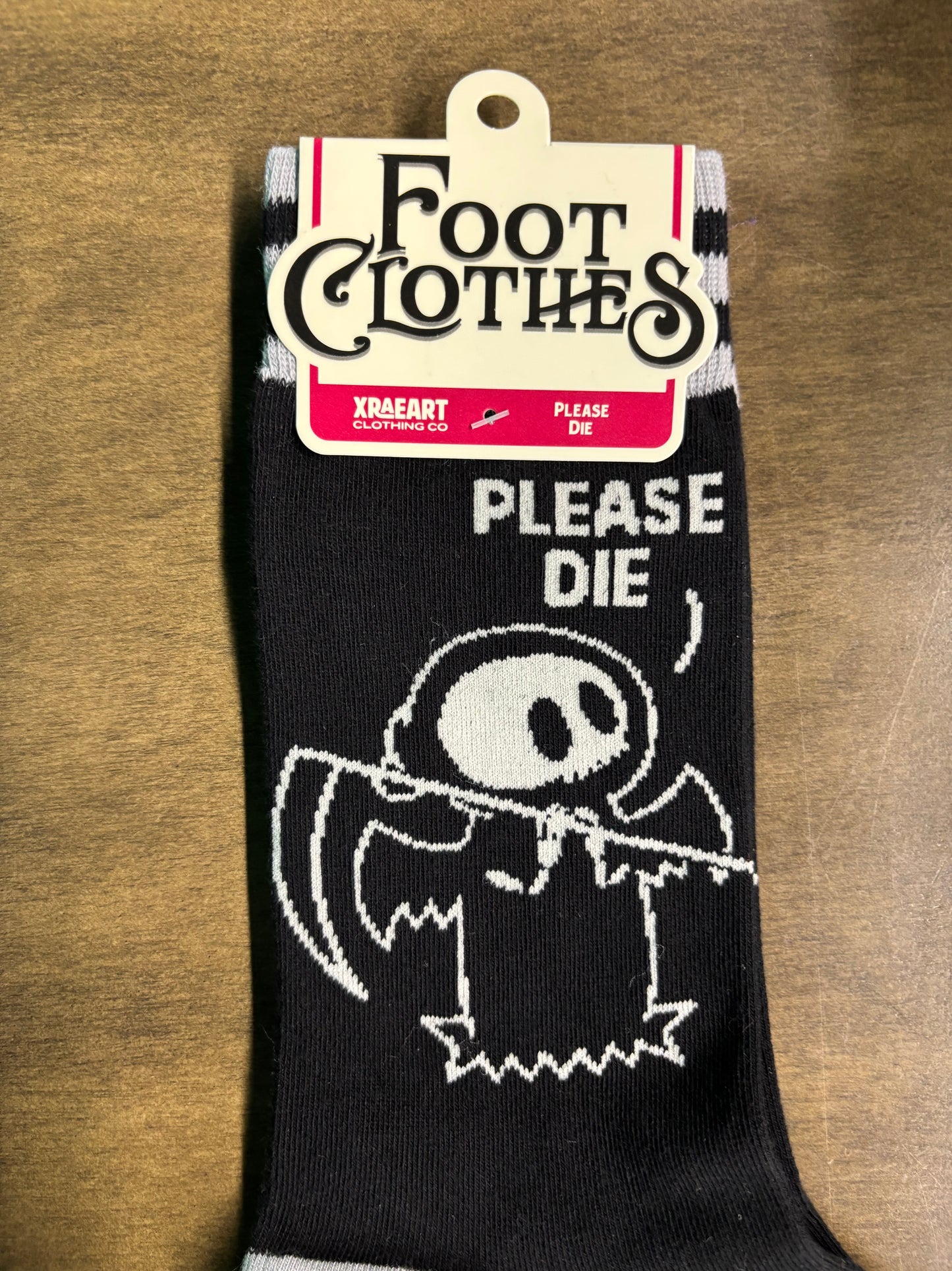 Please Die - crew socks