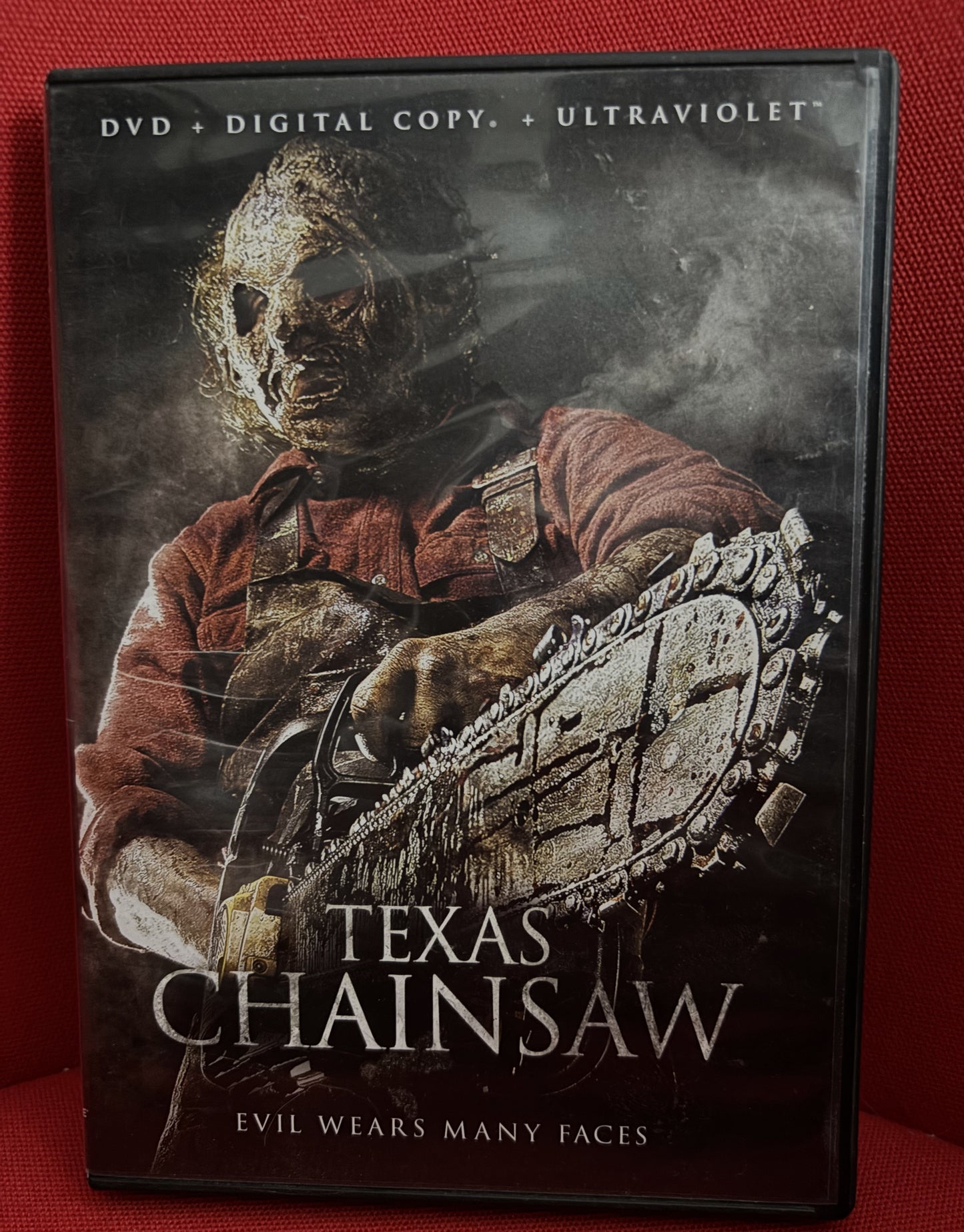 Texas Chainsaw (2013) - DVD - used