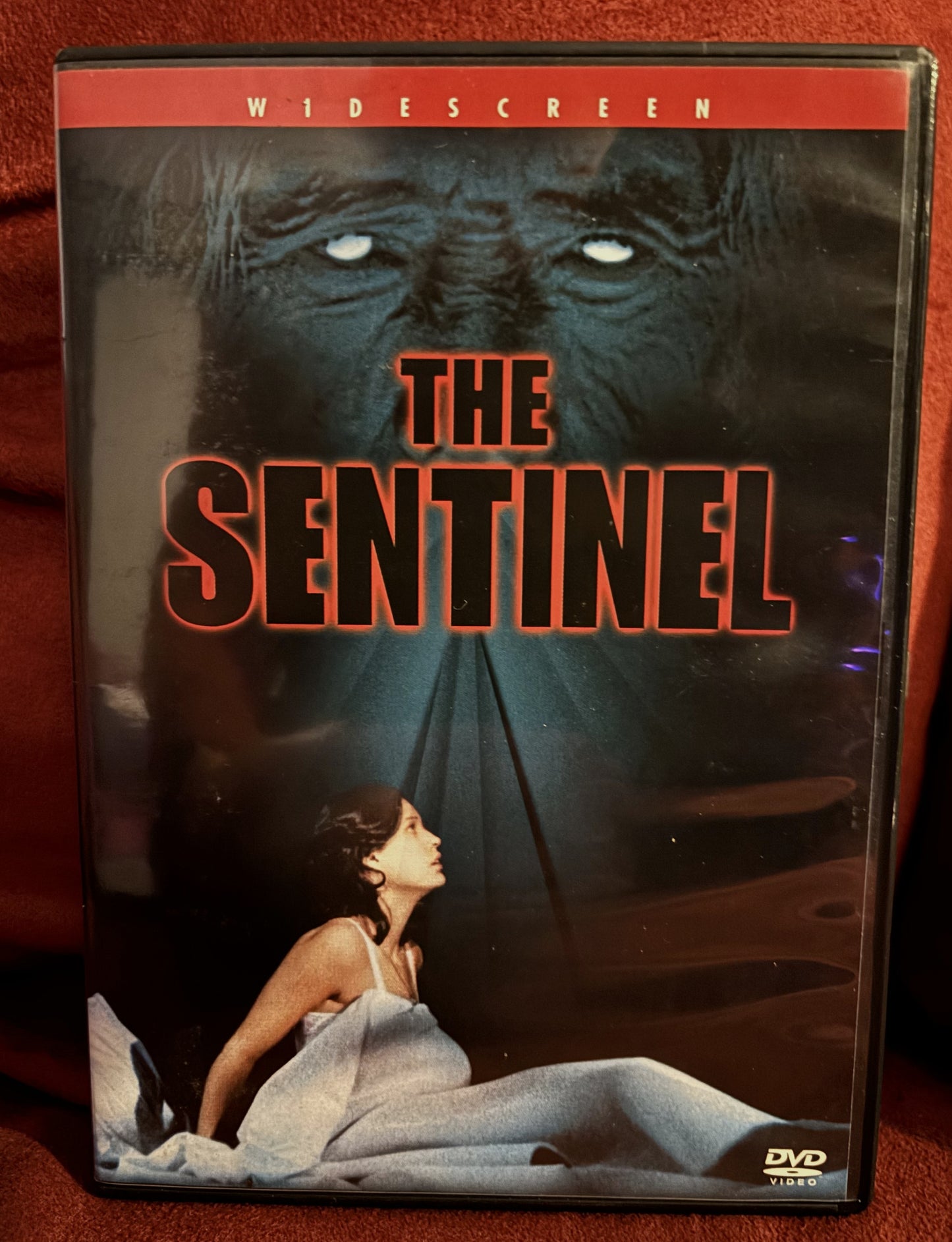 The Sentinel (1977) - DVD - used