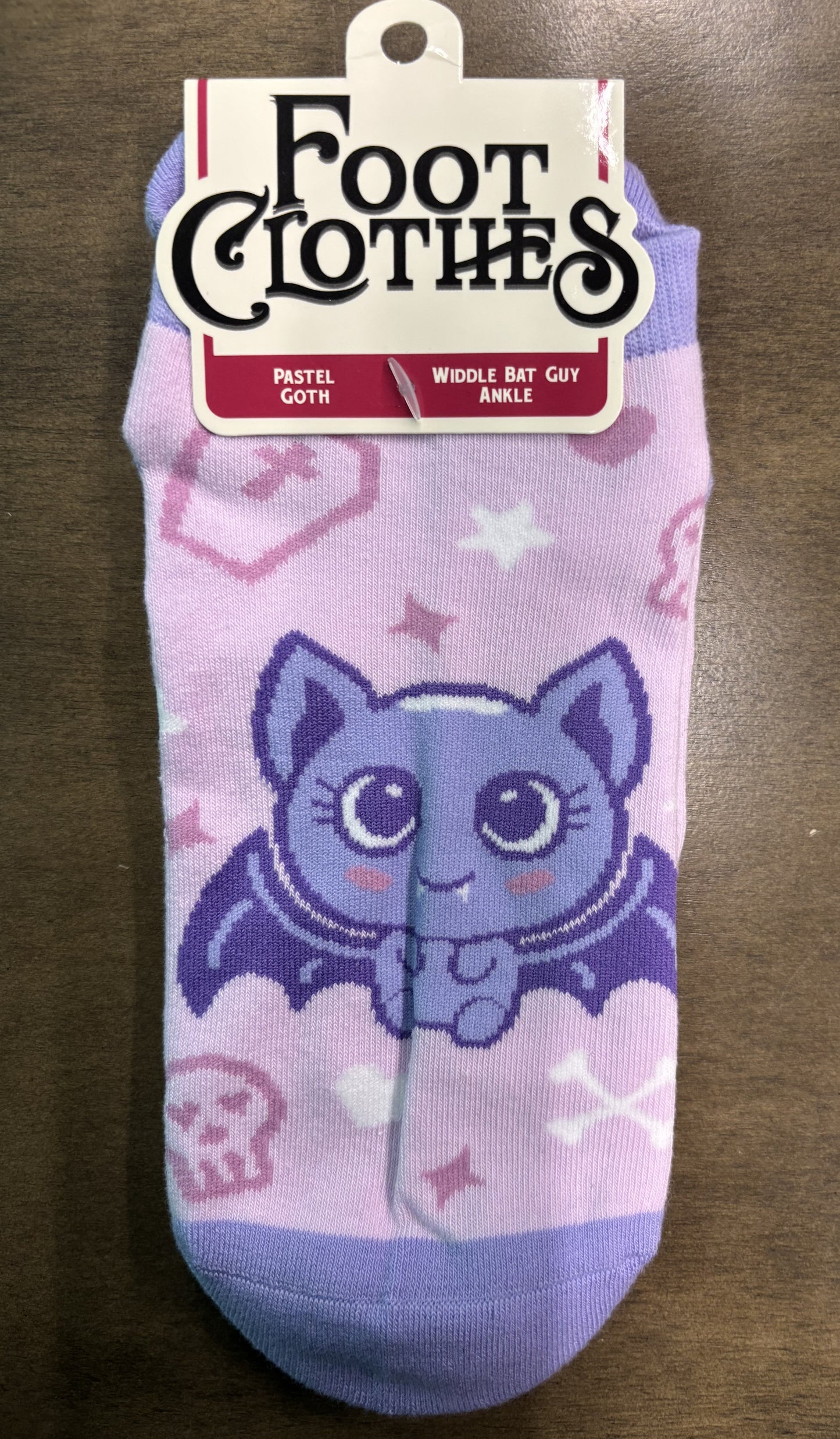 Widdle Bat Guy - ankle socks