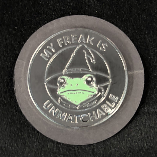 Frog Witch Hat - pin