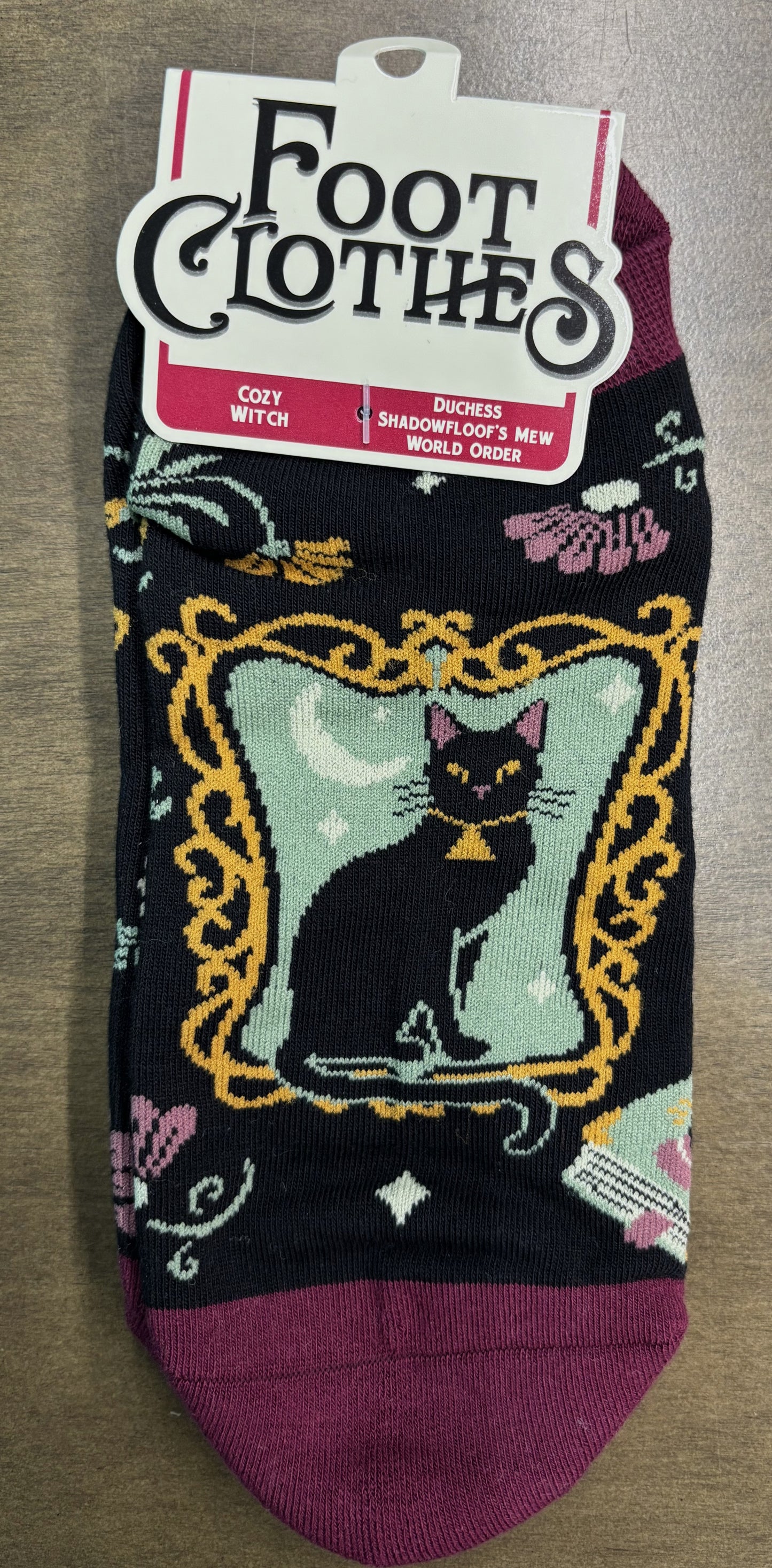 Duchess World Order - ankle socks