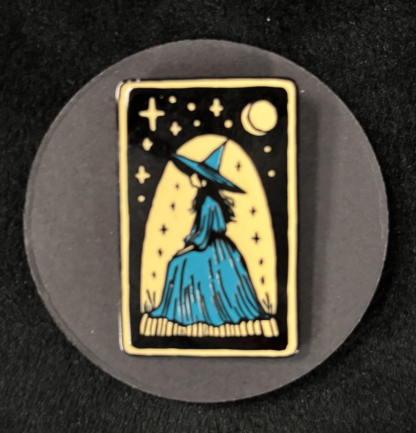 Witch Tarot - pin